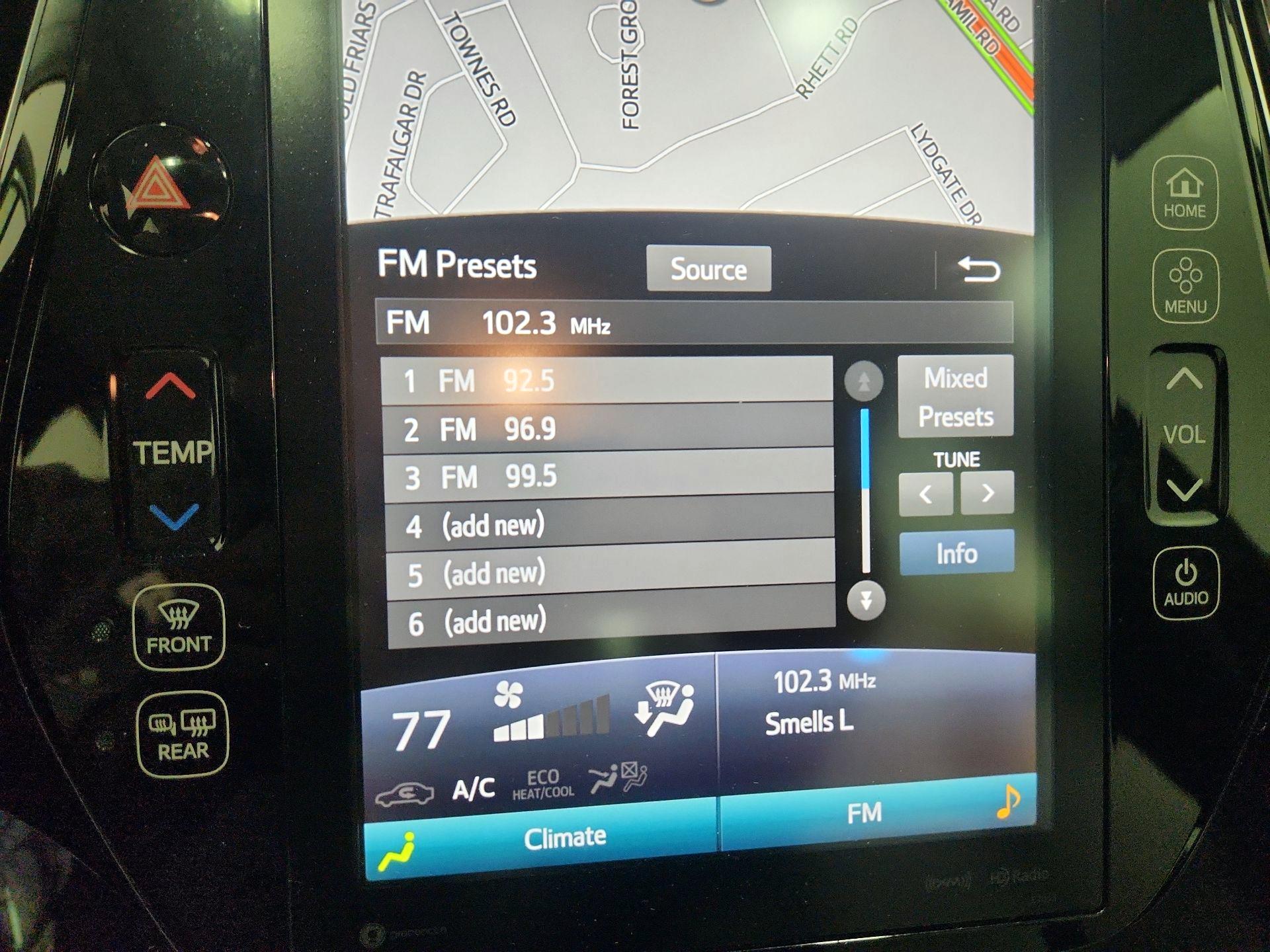 Thumbnail: 2018 Toyota Prius - 16