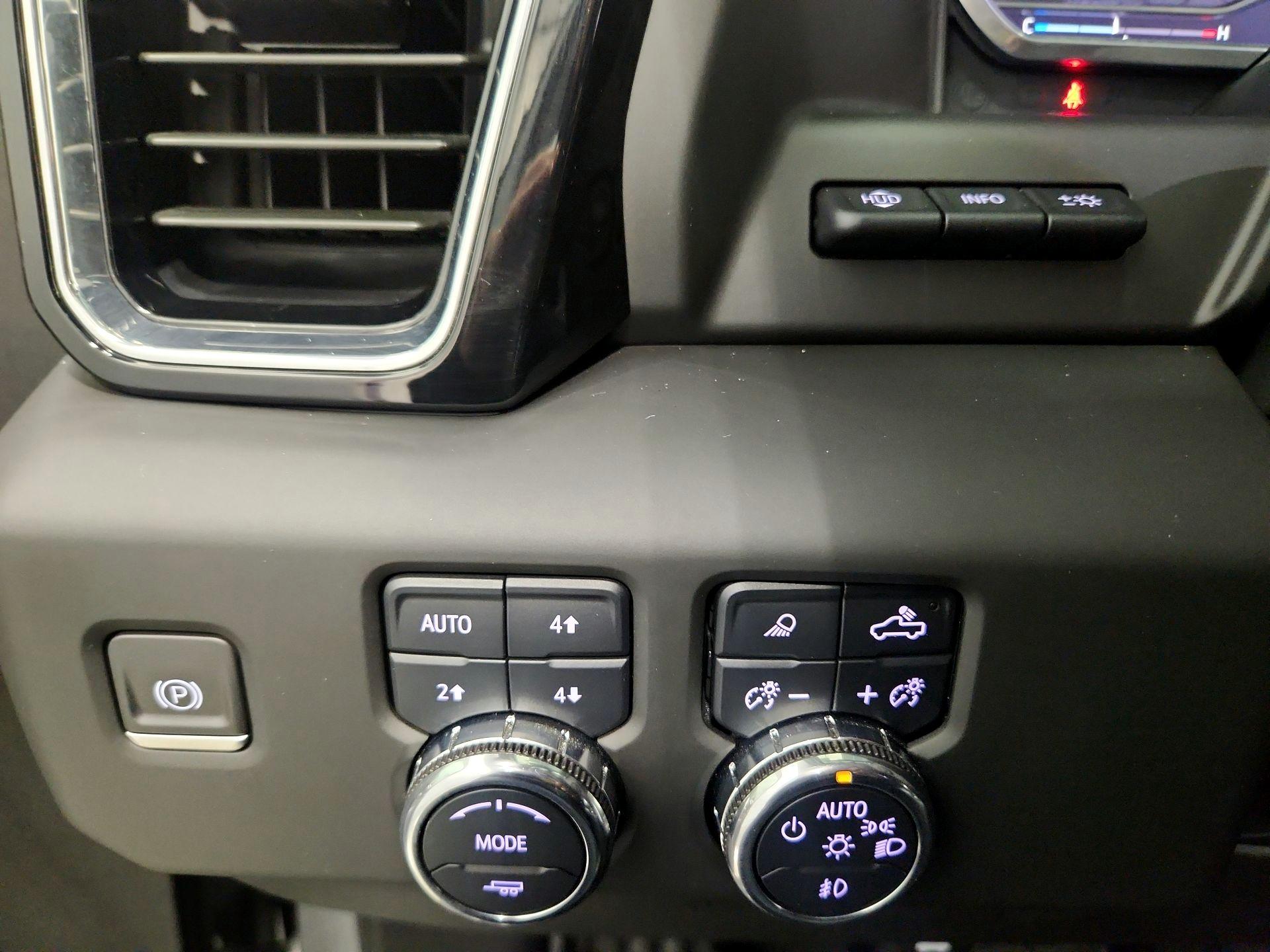 Thumbnail: 2023 GMC Sierra 1500 - 13