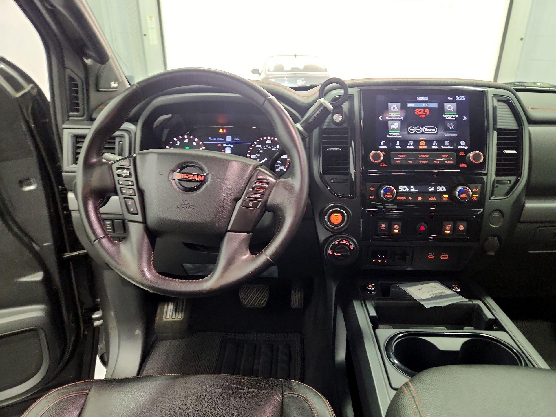 Thumbnail: 2020 Nissan Titan - 9