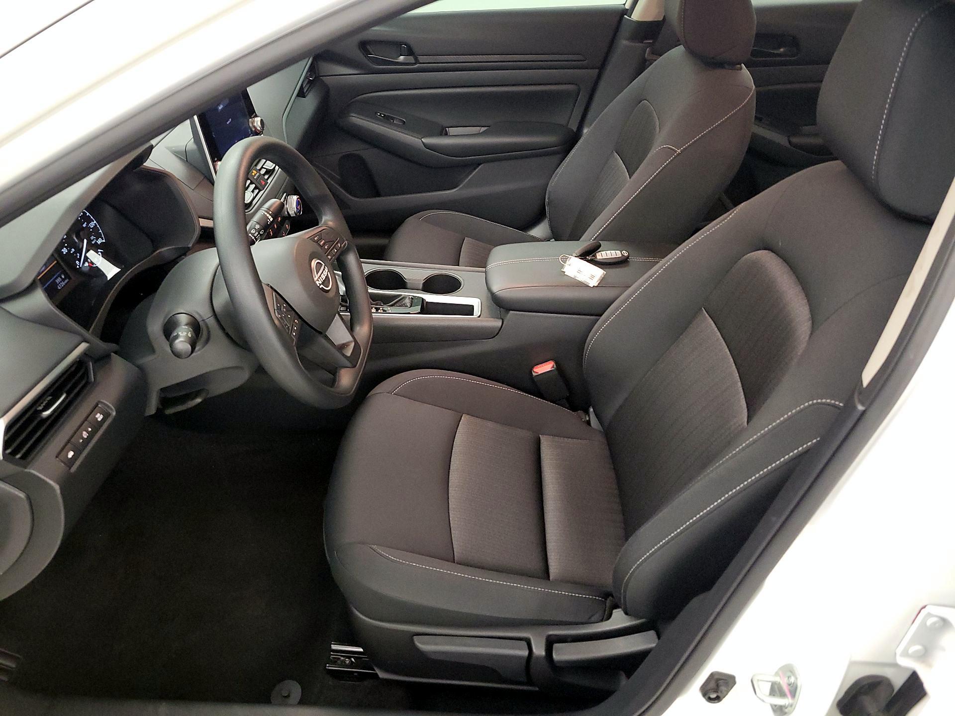 Thumbnail: 2025 Nissan Altima - 11