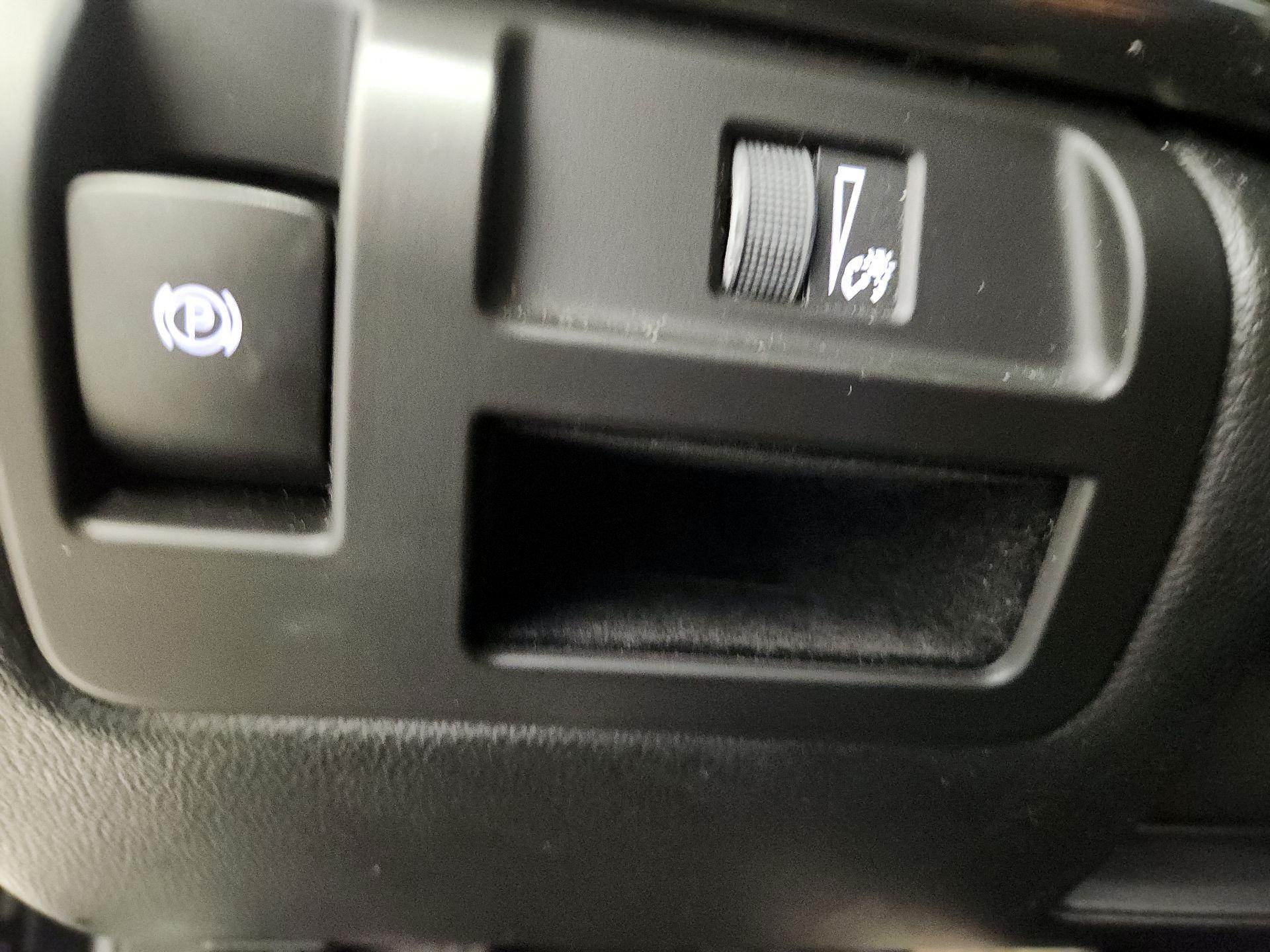 Thumbnail: 2016 Cadillac CTS - 13