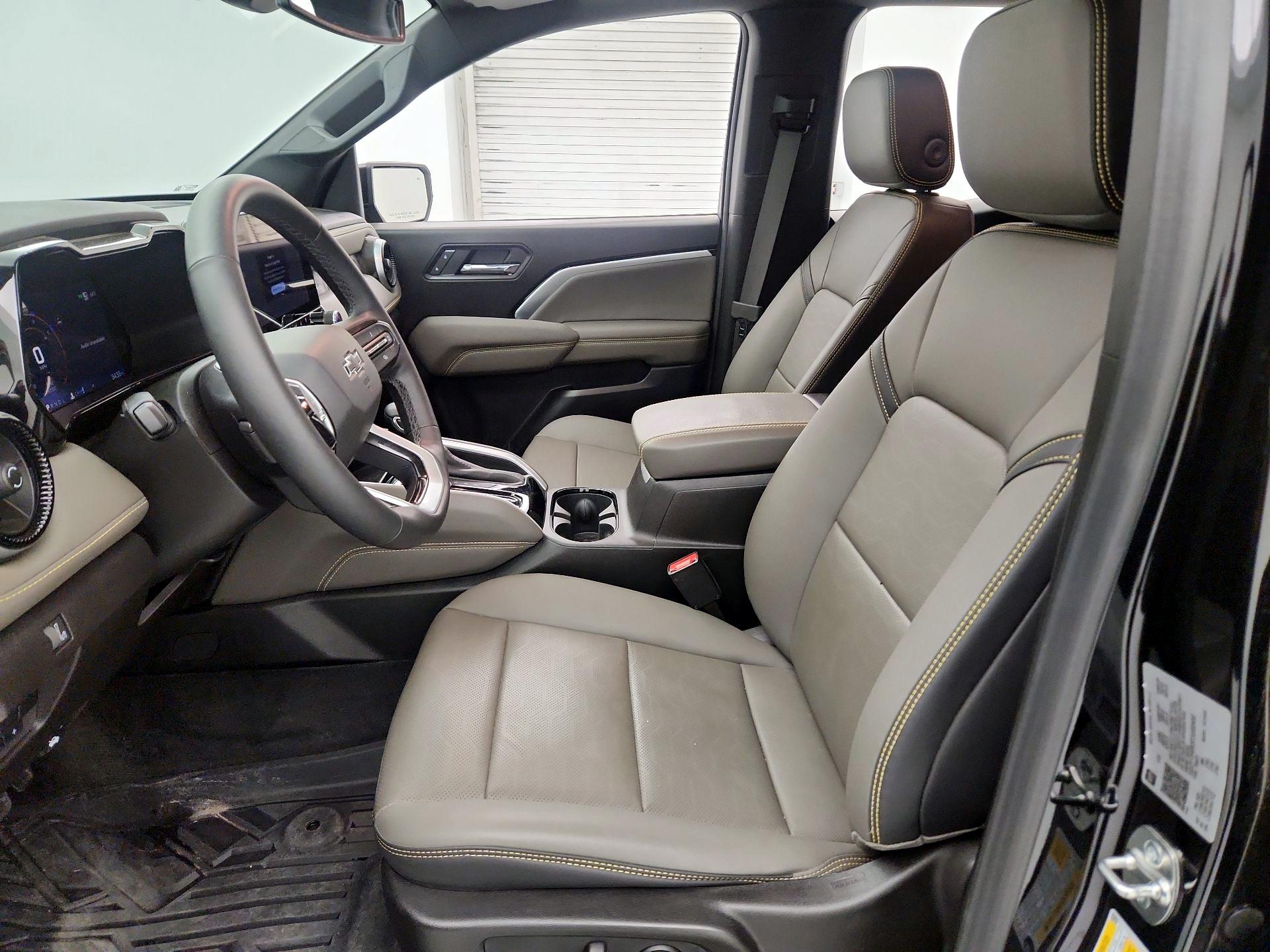 Thumbnail: 2026 Chevrolet Colorado - 11