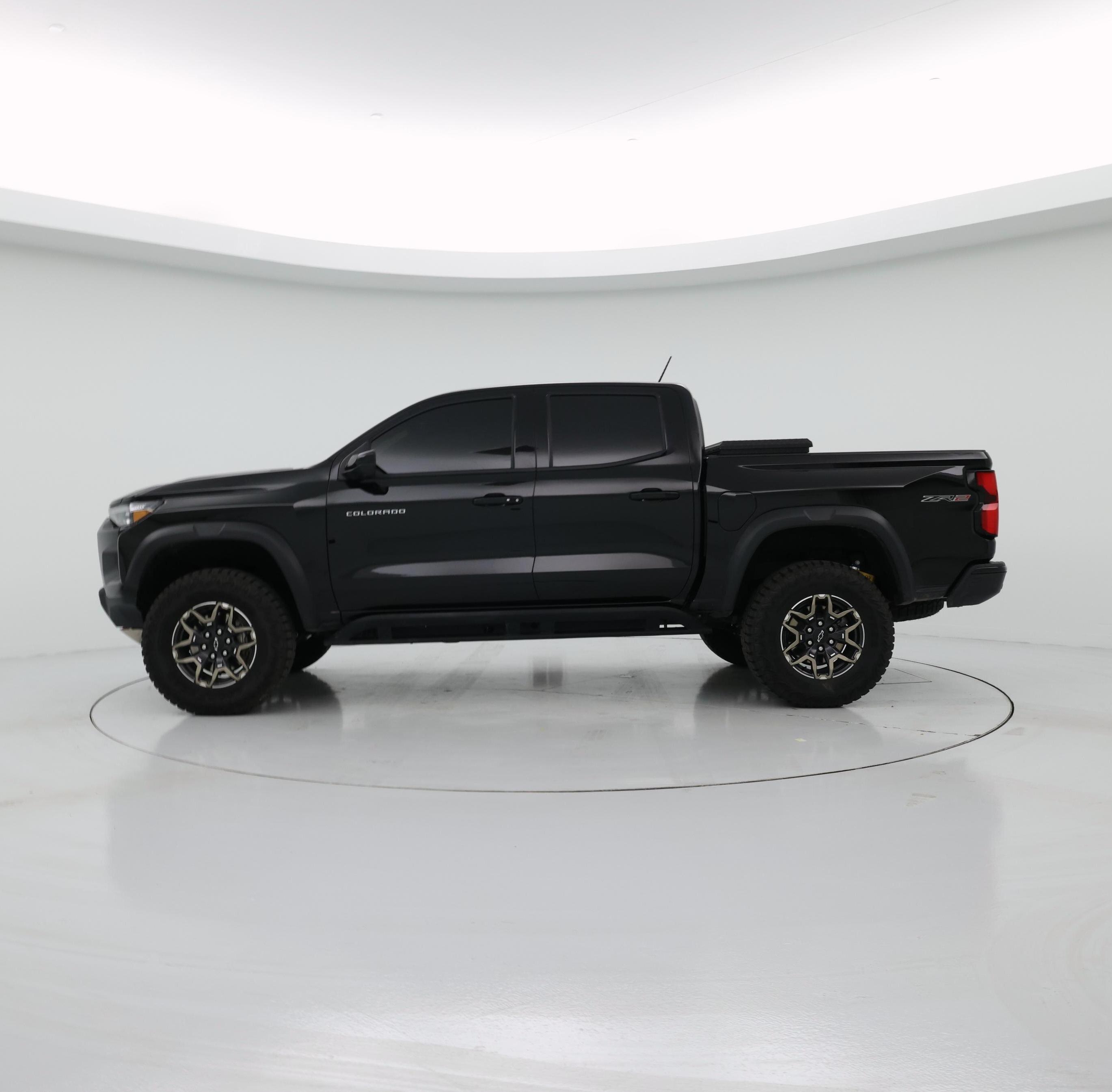 Thumbnail: 2026 Chevrolet Colorado - 3