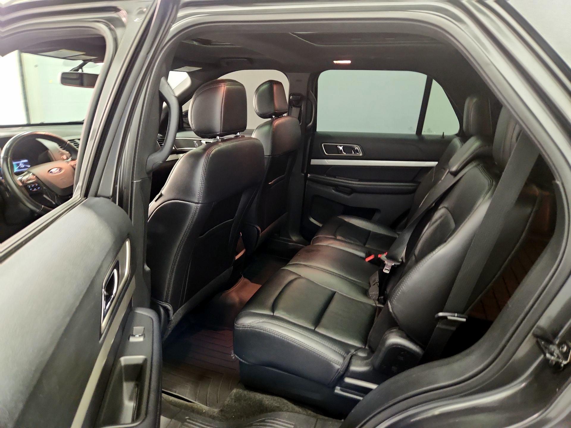 Thumbnail: 2017 Ford Explorer - 20