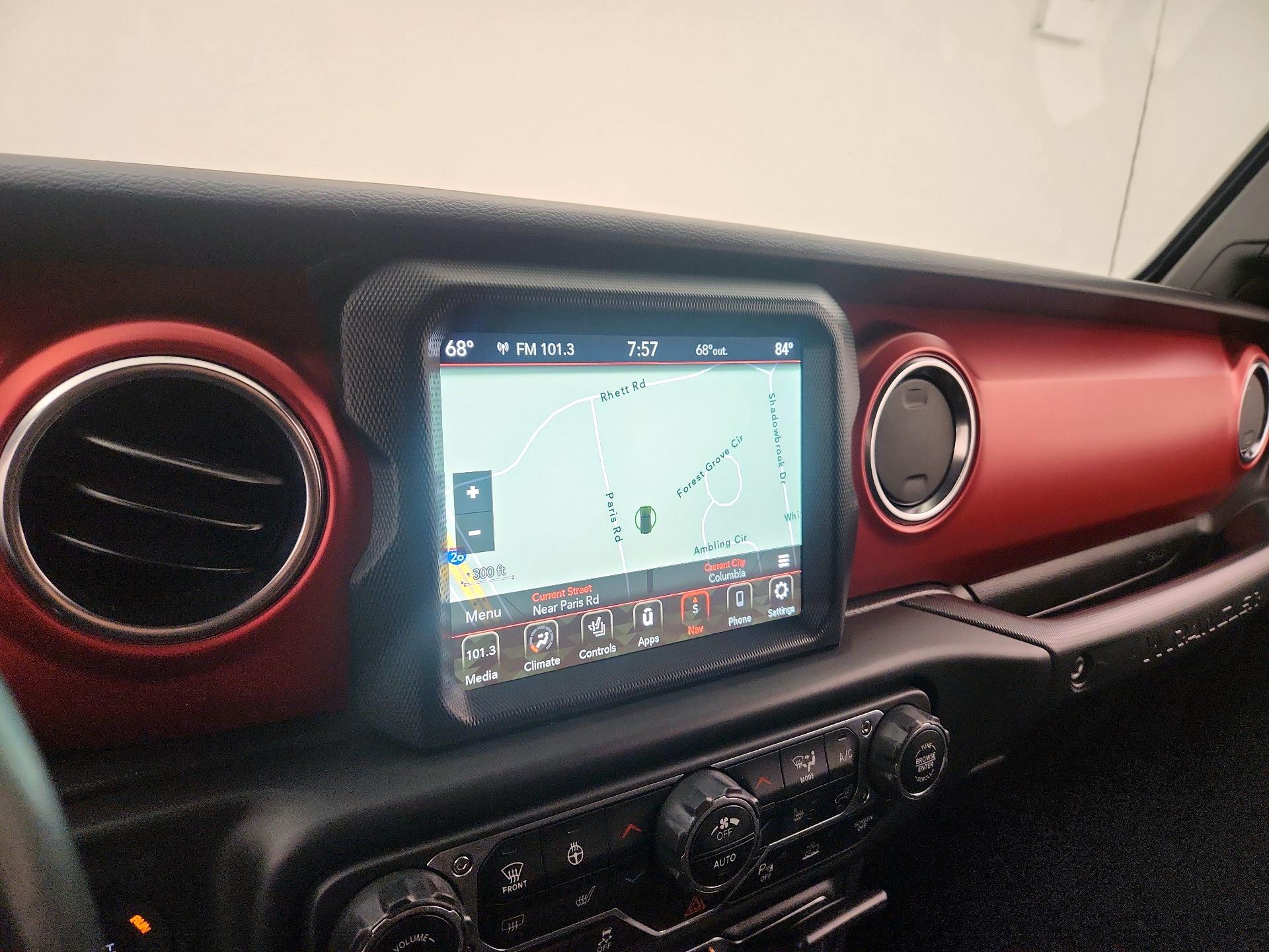 Thumbnail: 2022 Jeep Wrangler - 14