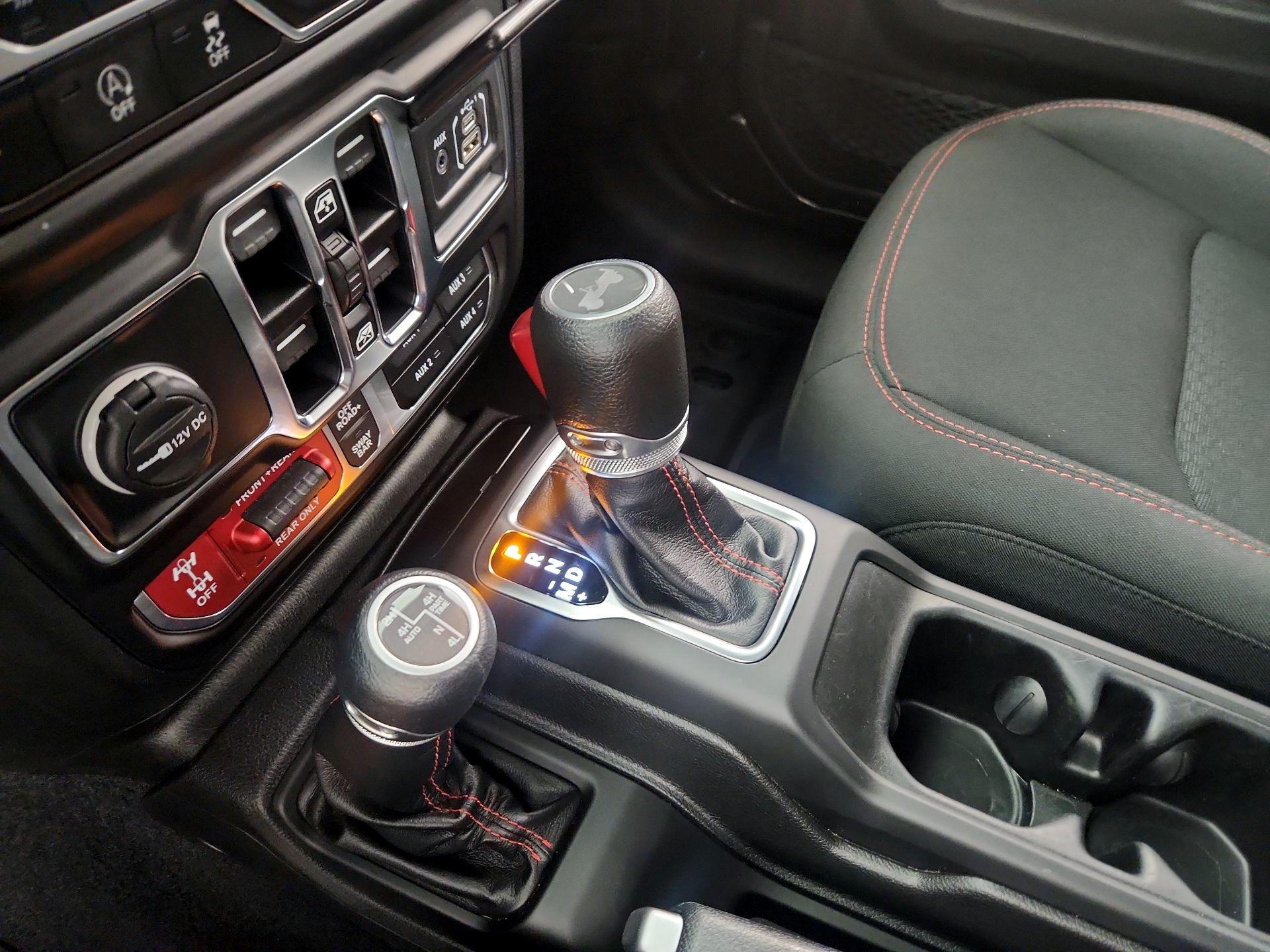 Thumbnail: 2022 Jeep Wrangler - 18