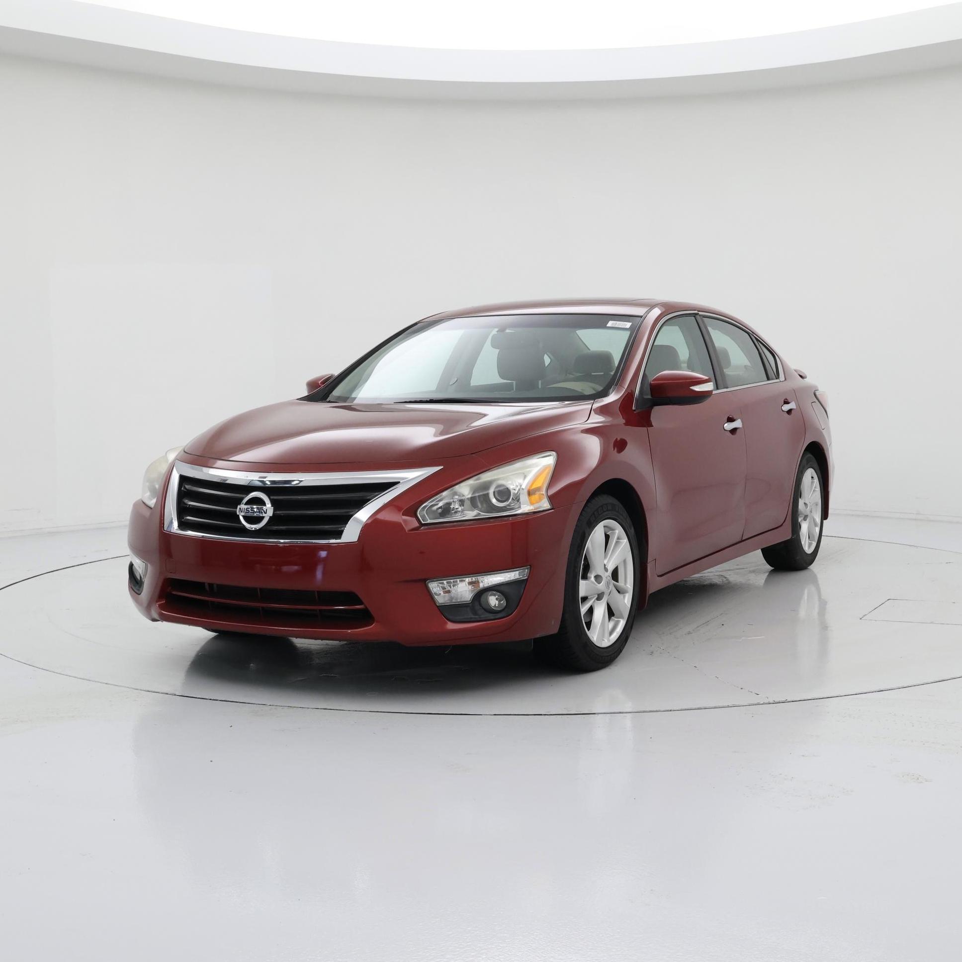 Thumbnail: 2015 Nissan Altima - 4