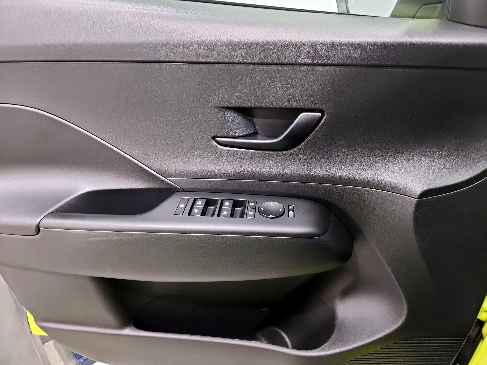 Thumbnail: 2025 Hyundai Kona - 12