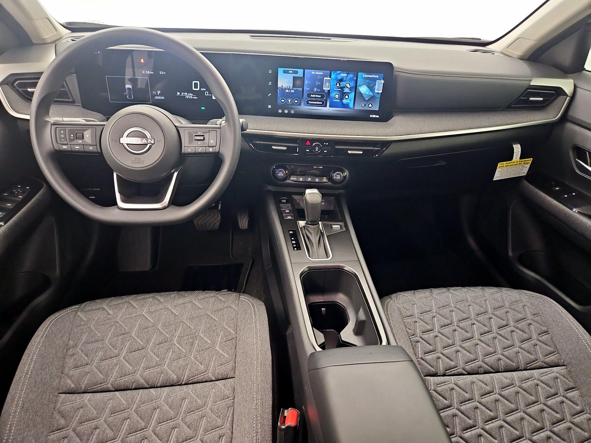 Thumbnail: 2026 Nissan Kicks - 9