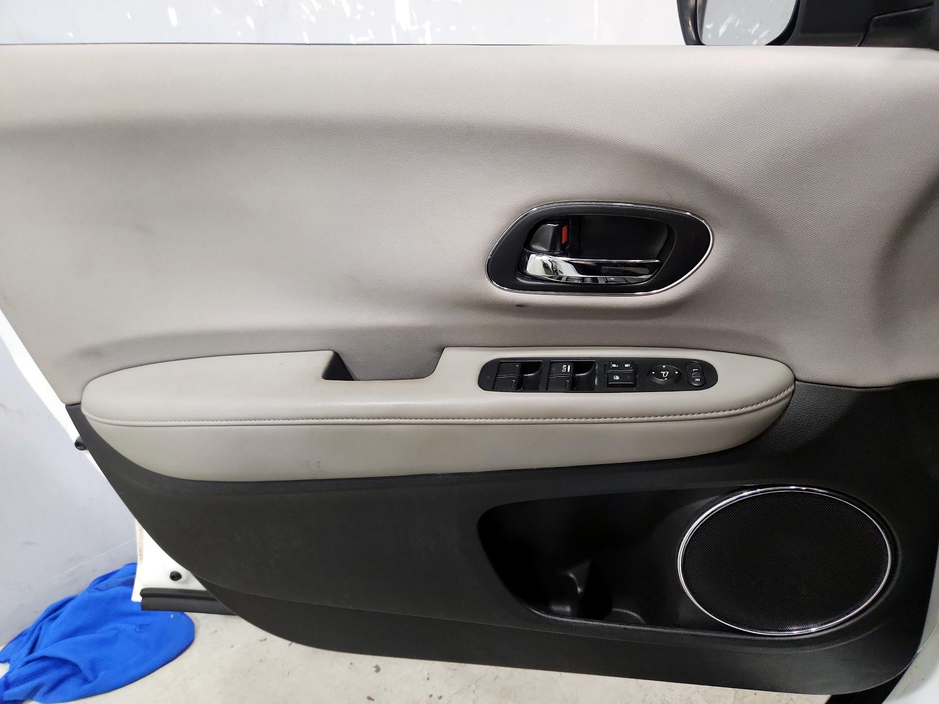 Thumbnail: 2017 Honda HR-V - 12