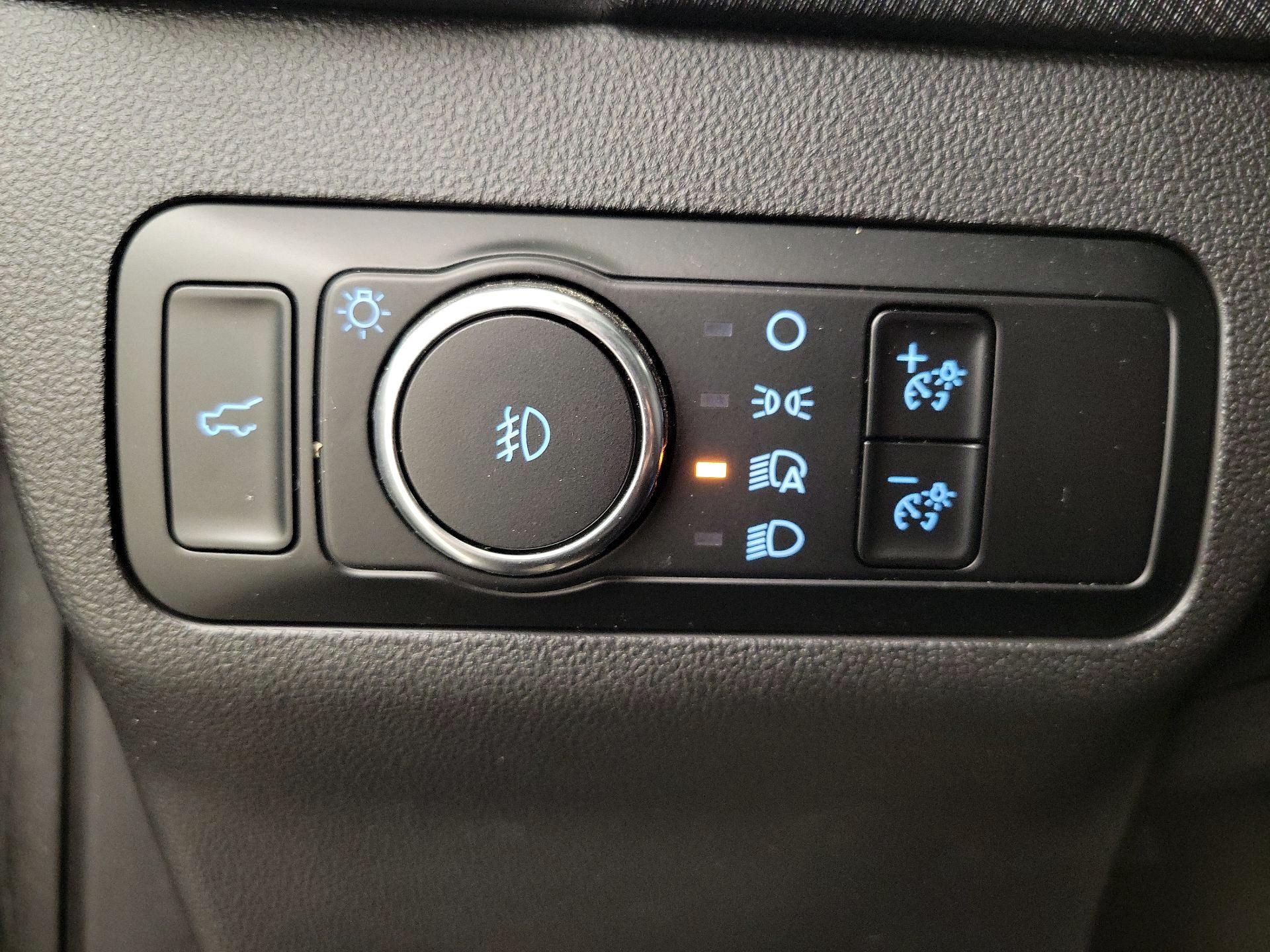 Thumbnail: 2023 Ford Bronco Sport - 13