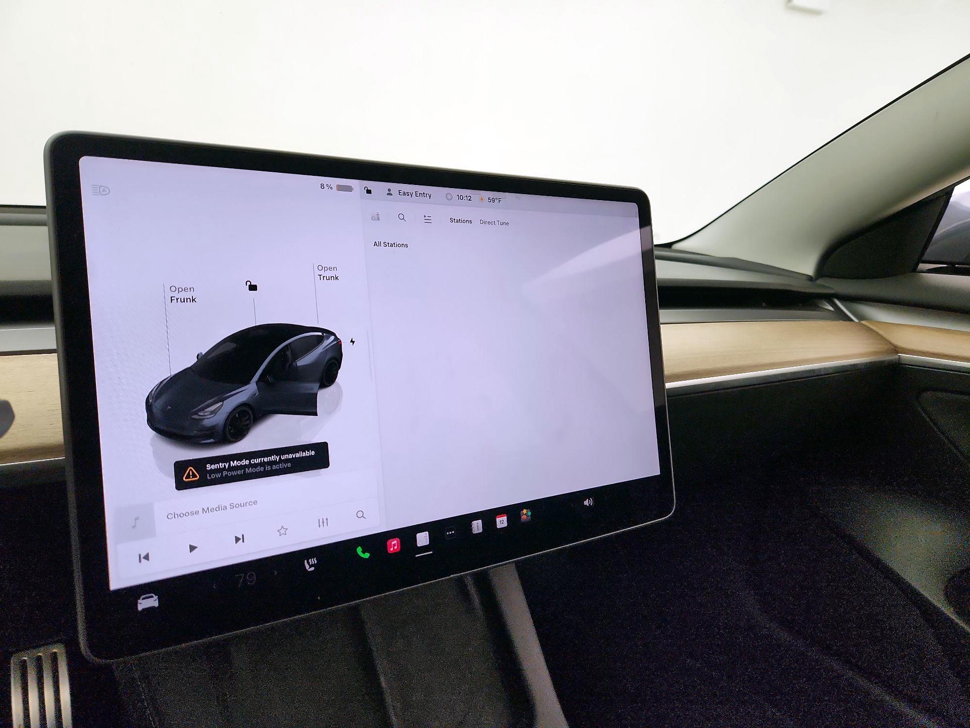 Thumbnail: 2023 Tesla Model 3 - 16