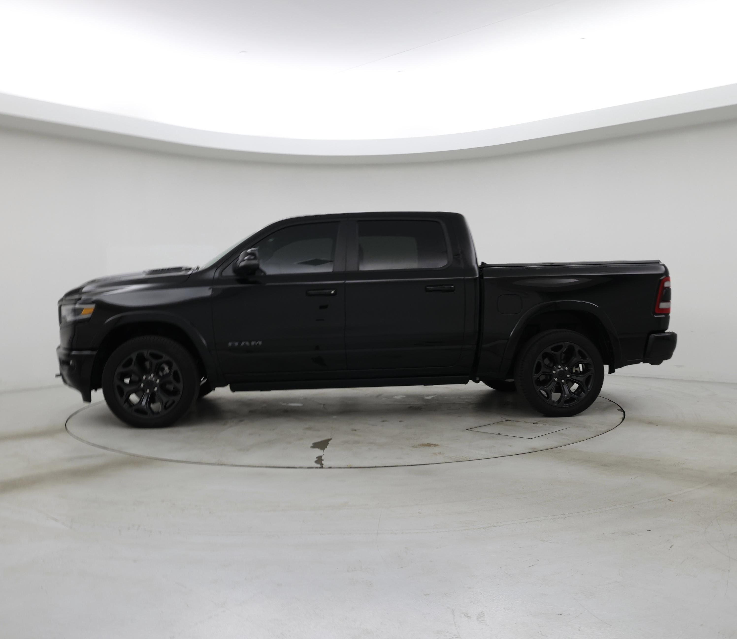 Thumbnail: 2024 RAM 1500 - 3