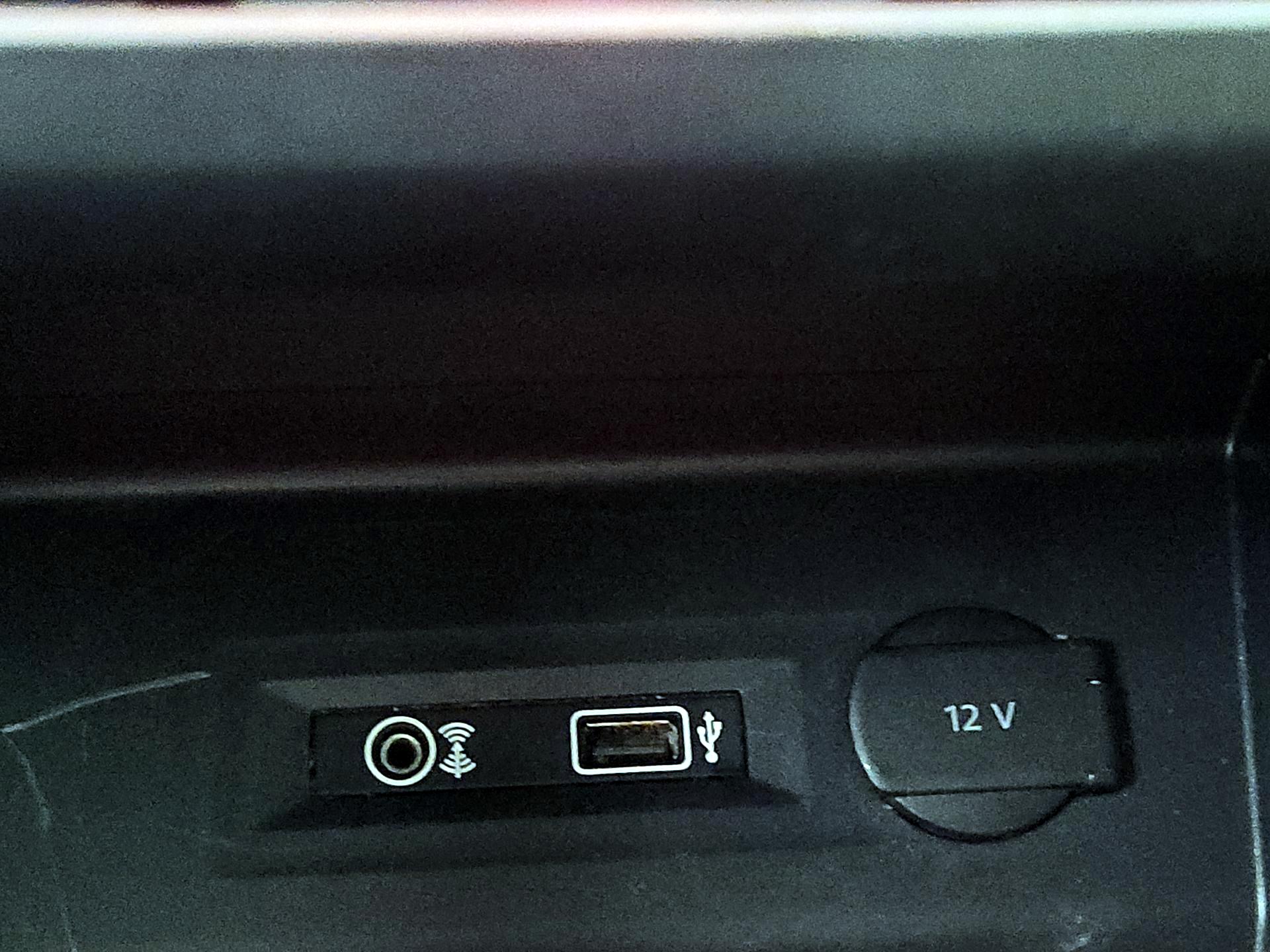 Thumbnail: 2019 Volkswagen Atlas - 18