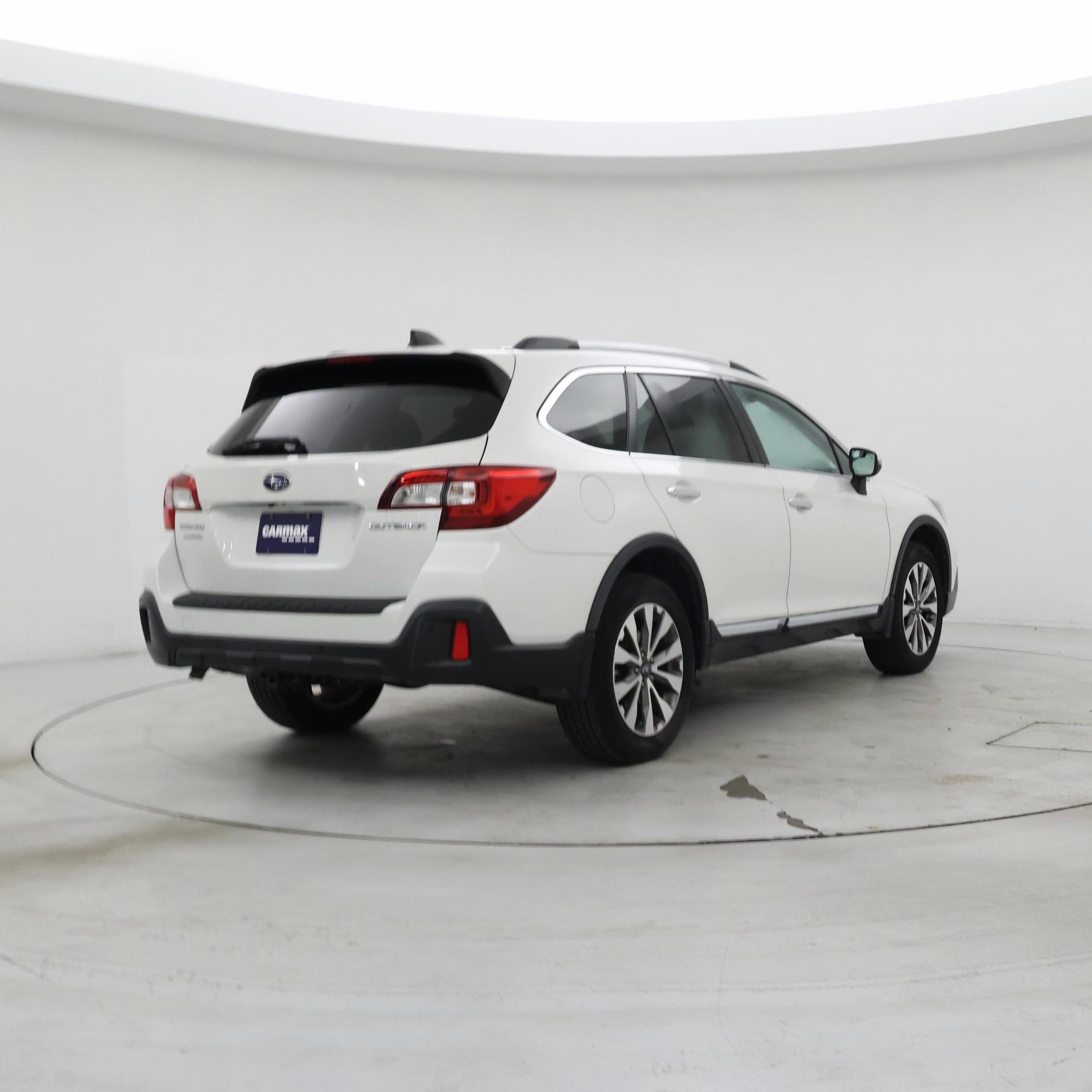 Thumbnail: 2018 Subaru Outback - 8