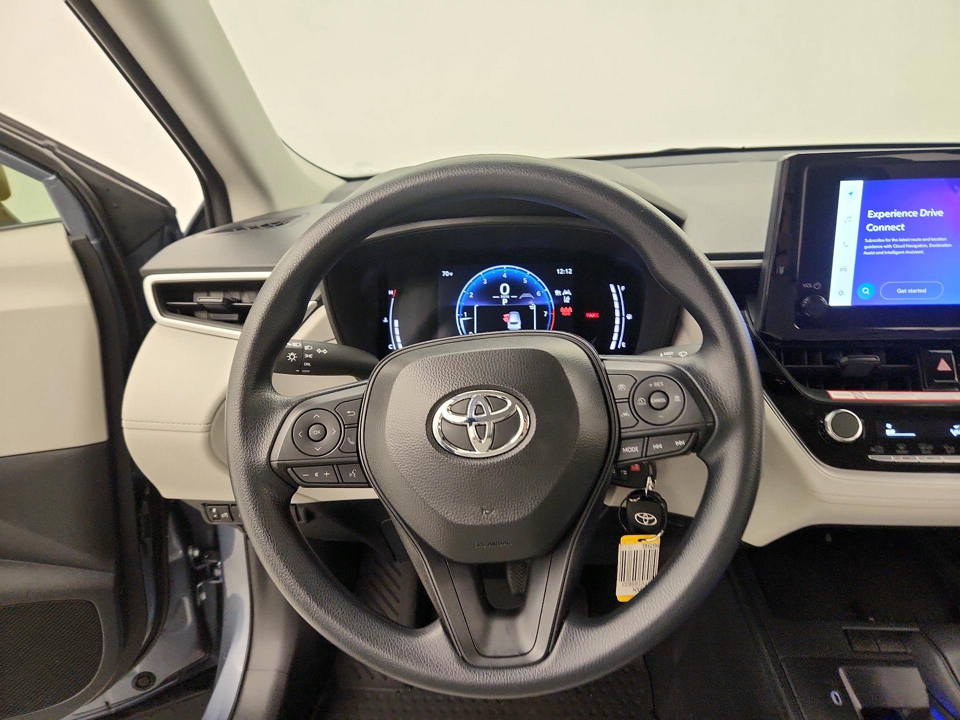 Thumbnail: 2026 Toyota Corolla Cross - 10