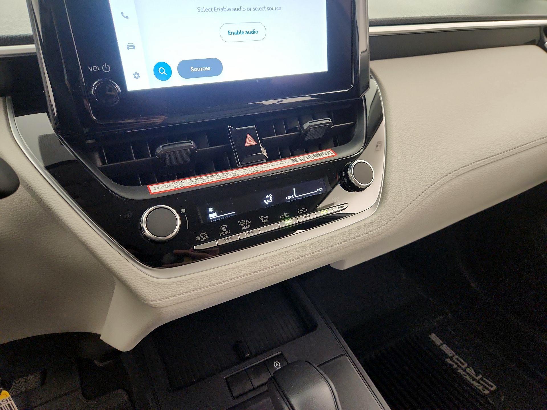 Thumbnail: 2026 Toyota Corolla Cross - 17