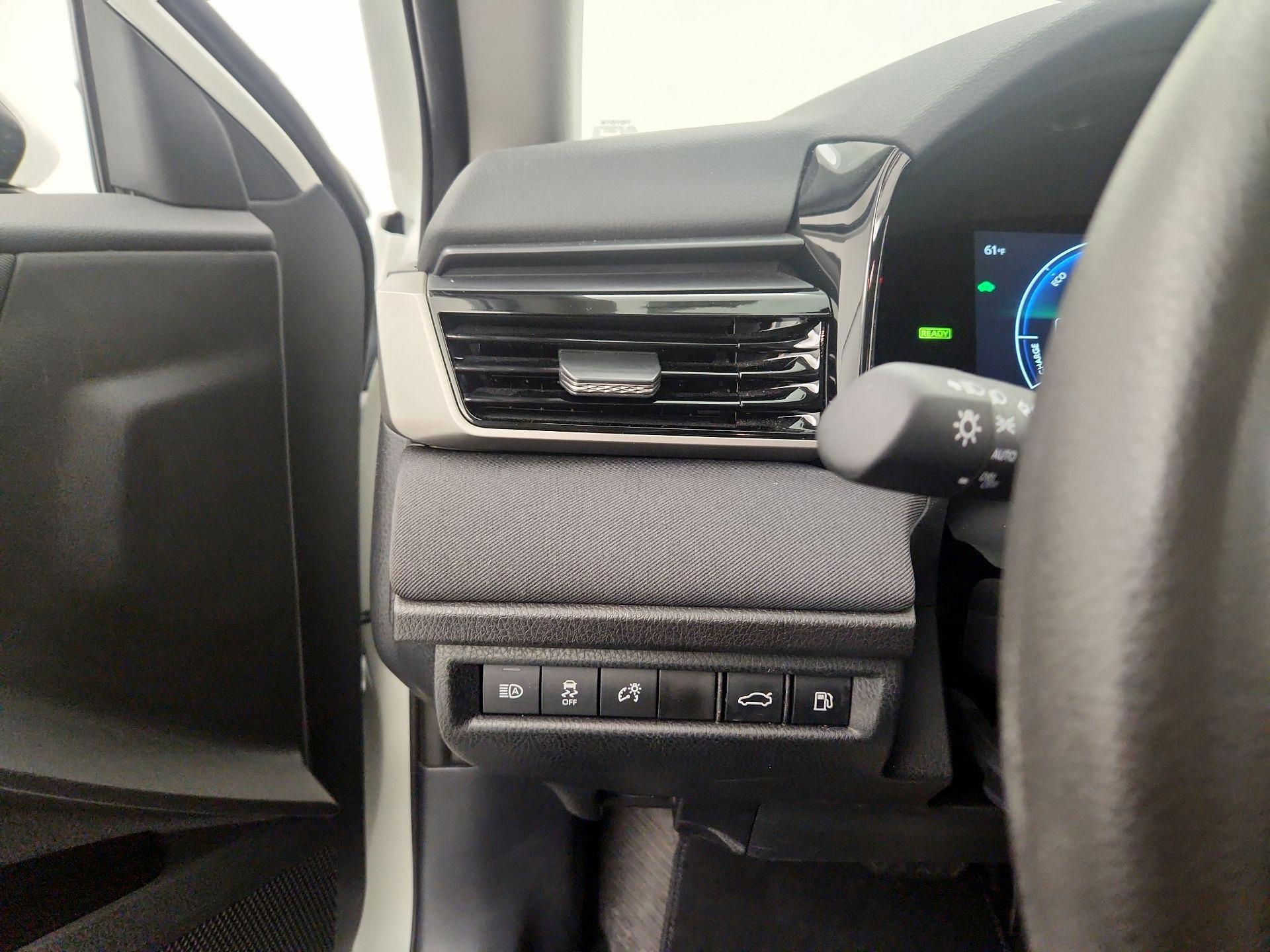 Thumbnail: 2025 Toyota Camry - 13