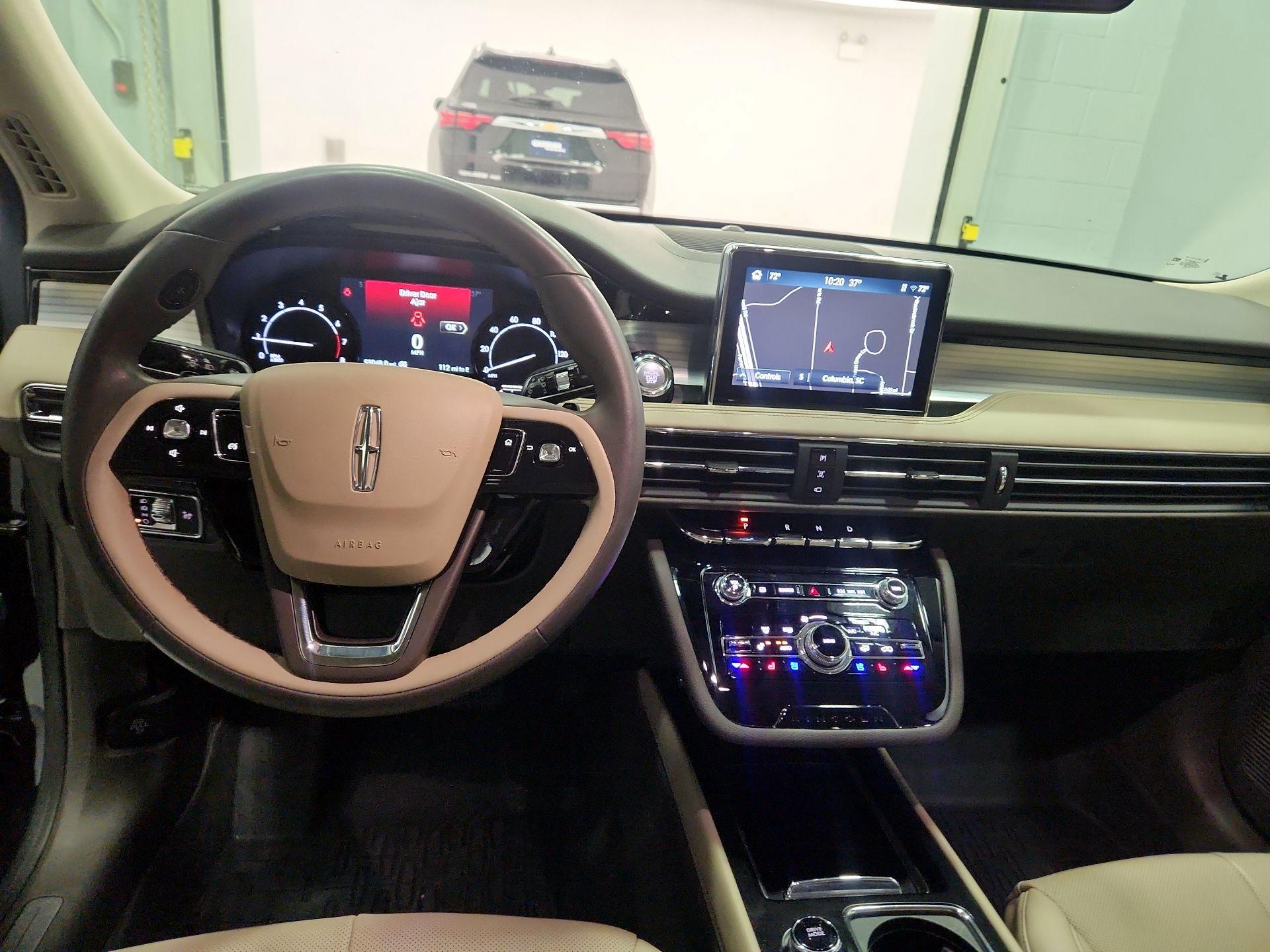 Thumbnail: 2022 Lincoln Corsair - 9