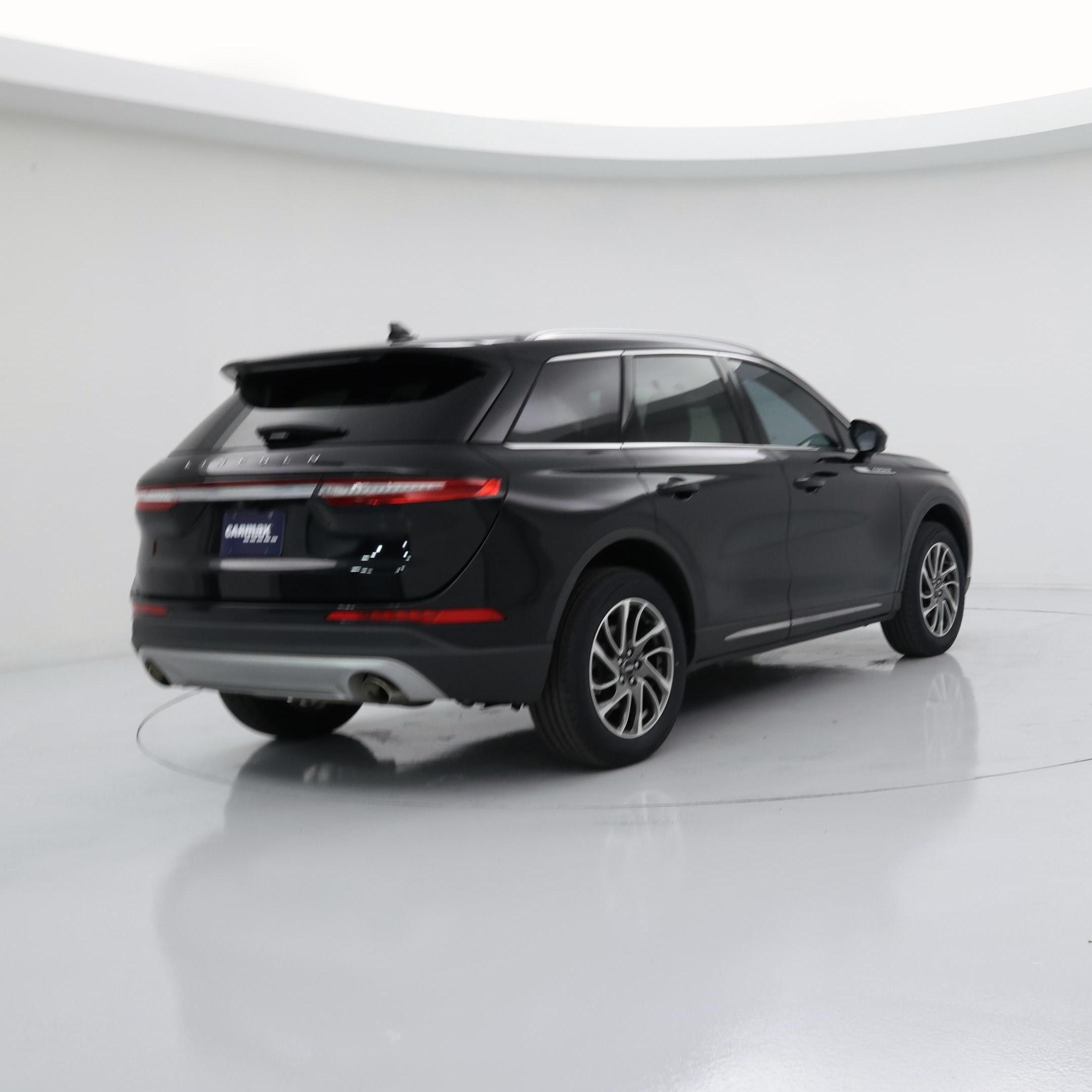 Thumbnail: 2022 Lincoln Corsair - 8