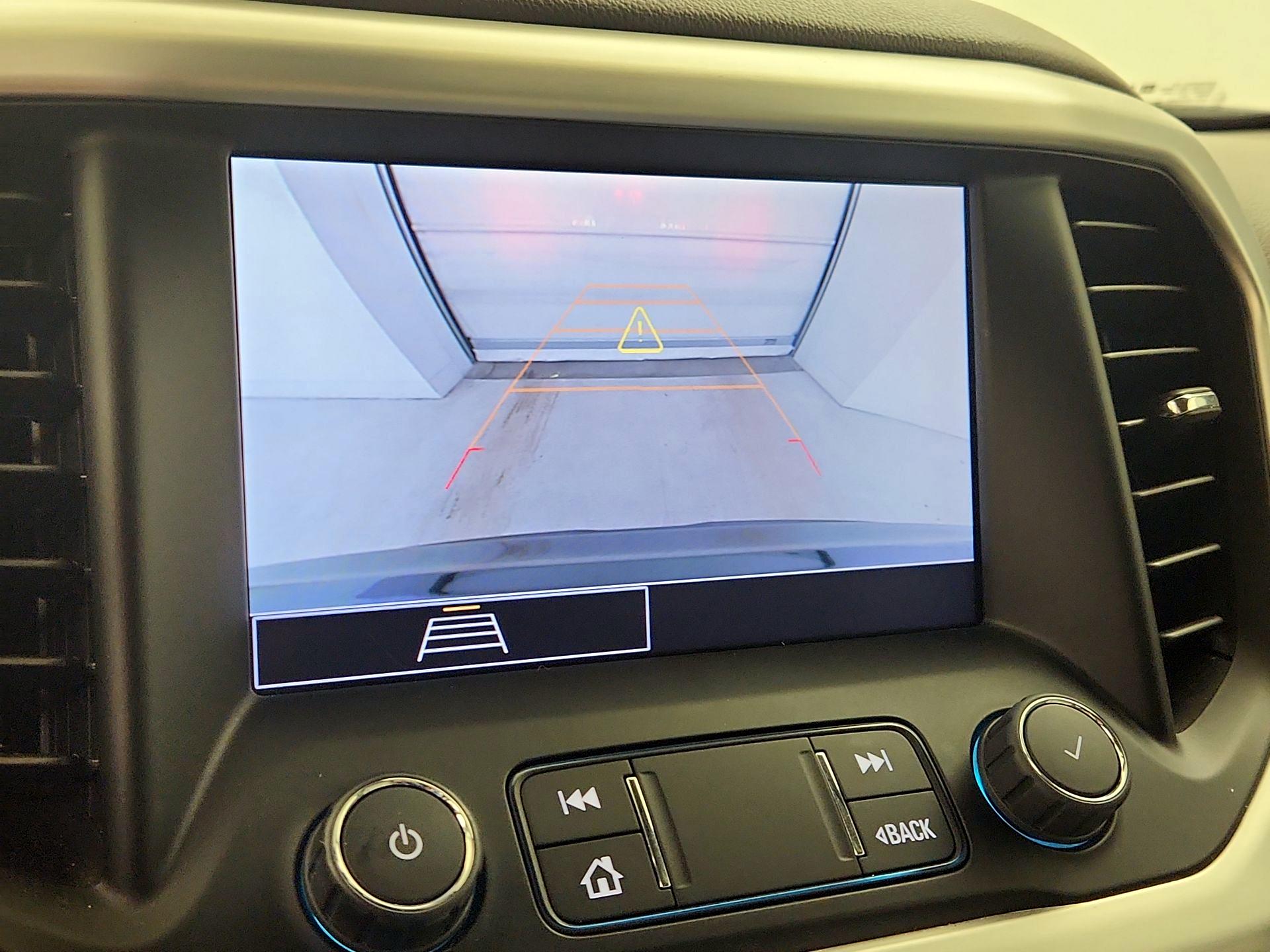 Thumbnail: 2022 GMC Acadia - 14