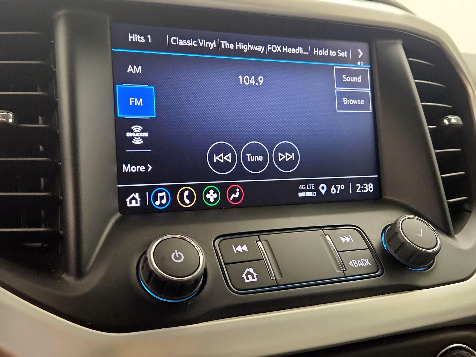 Thumbnail: 2022 GMC Acadia - 15