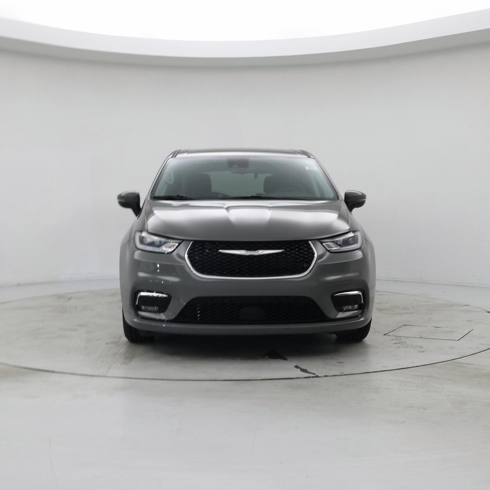 Thumbnail: 2023 Chrysler Pacifica - 5