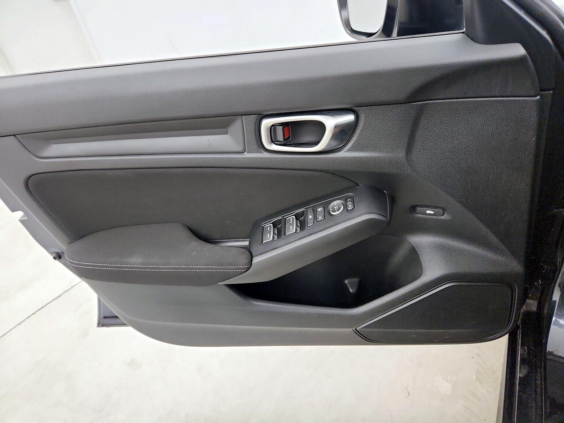 Thumbnail: 2025 Honda Civic - 12