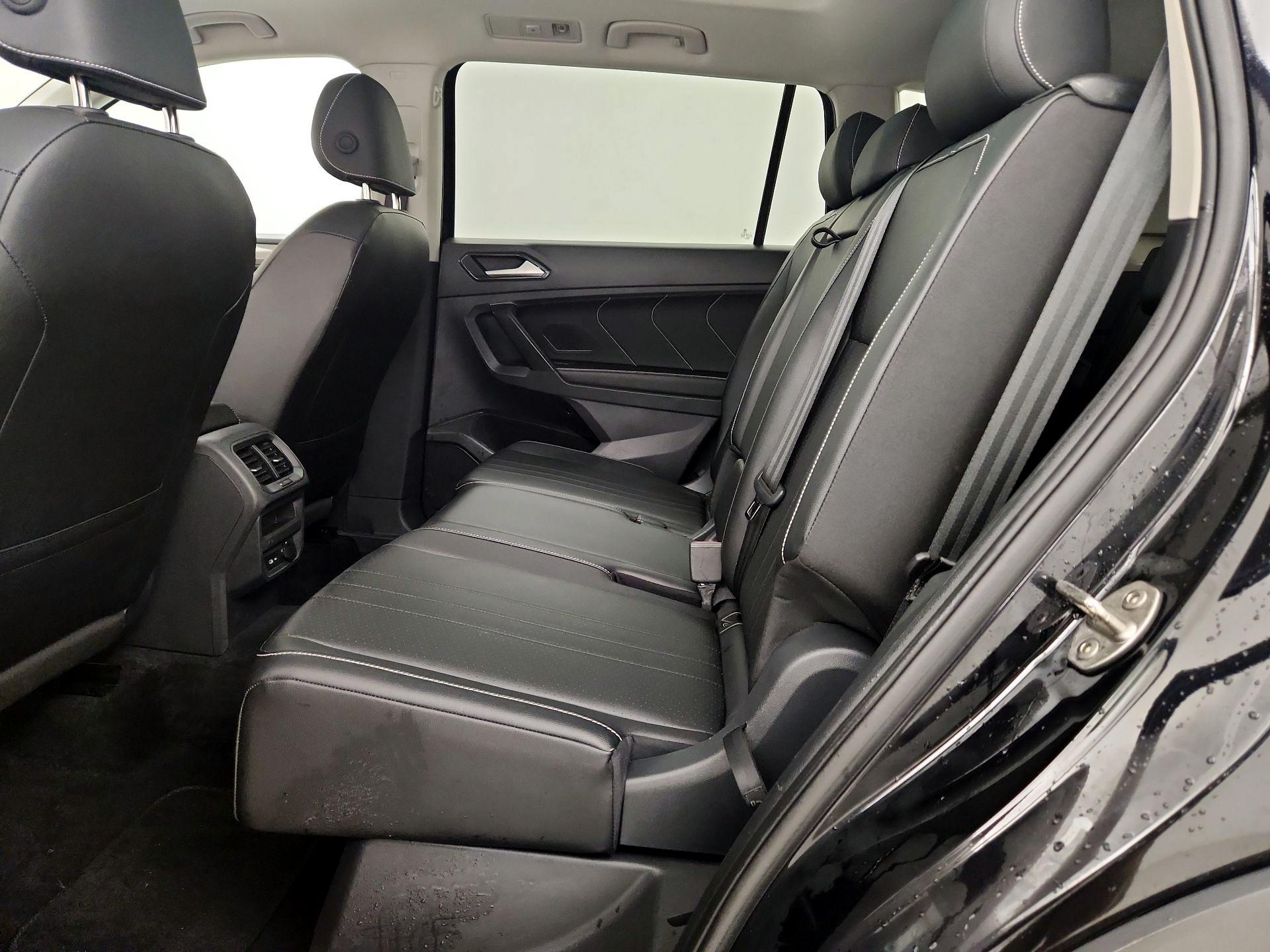 Thumbnail: 2024 Volkswagen Tiguan - 20