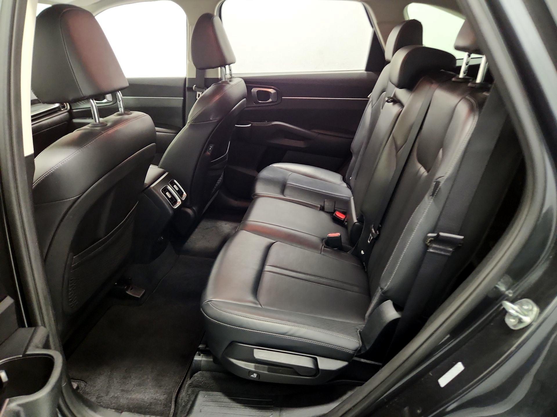 Thumbnail: 2024 Kia Sorento - 20