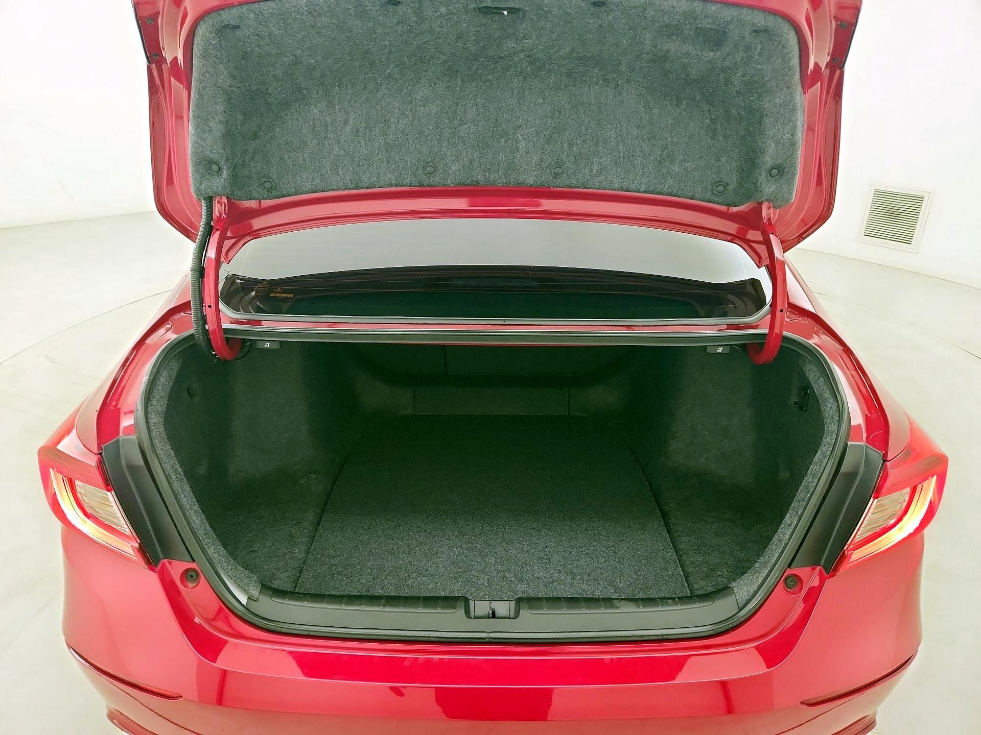 Thumbnail: 2021 Honda Accord - 20