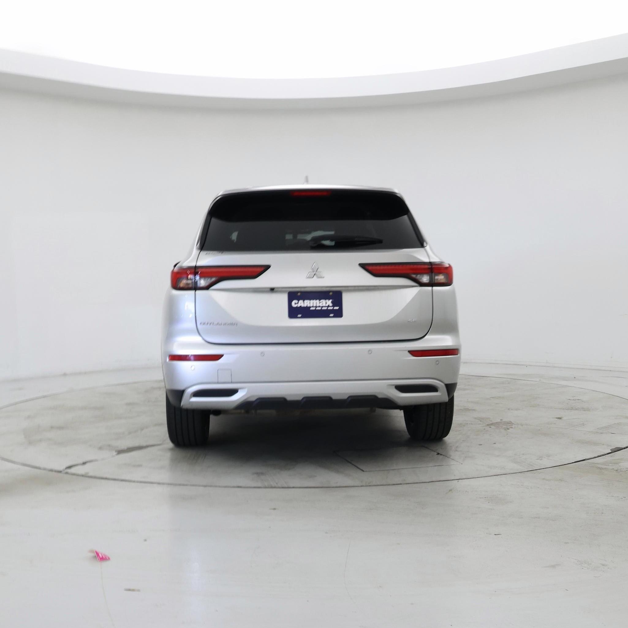 Thumbnail: 2024 Mitsubishi Outlander - 6