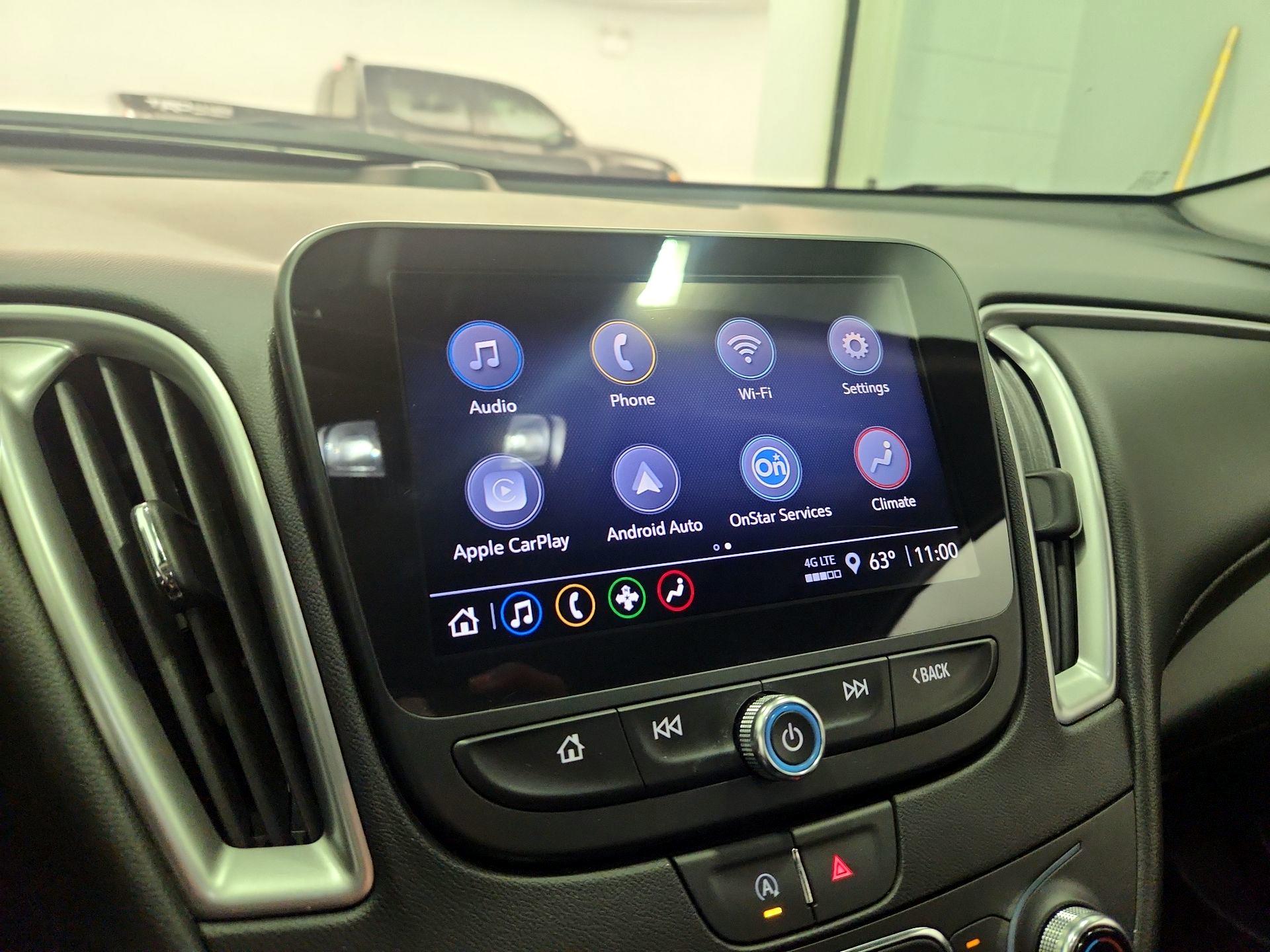 Thumbnail: 2022 Chevrolet Malibu - 15