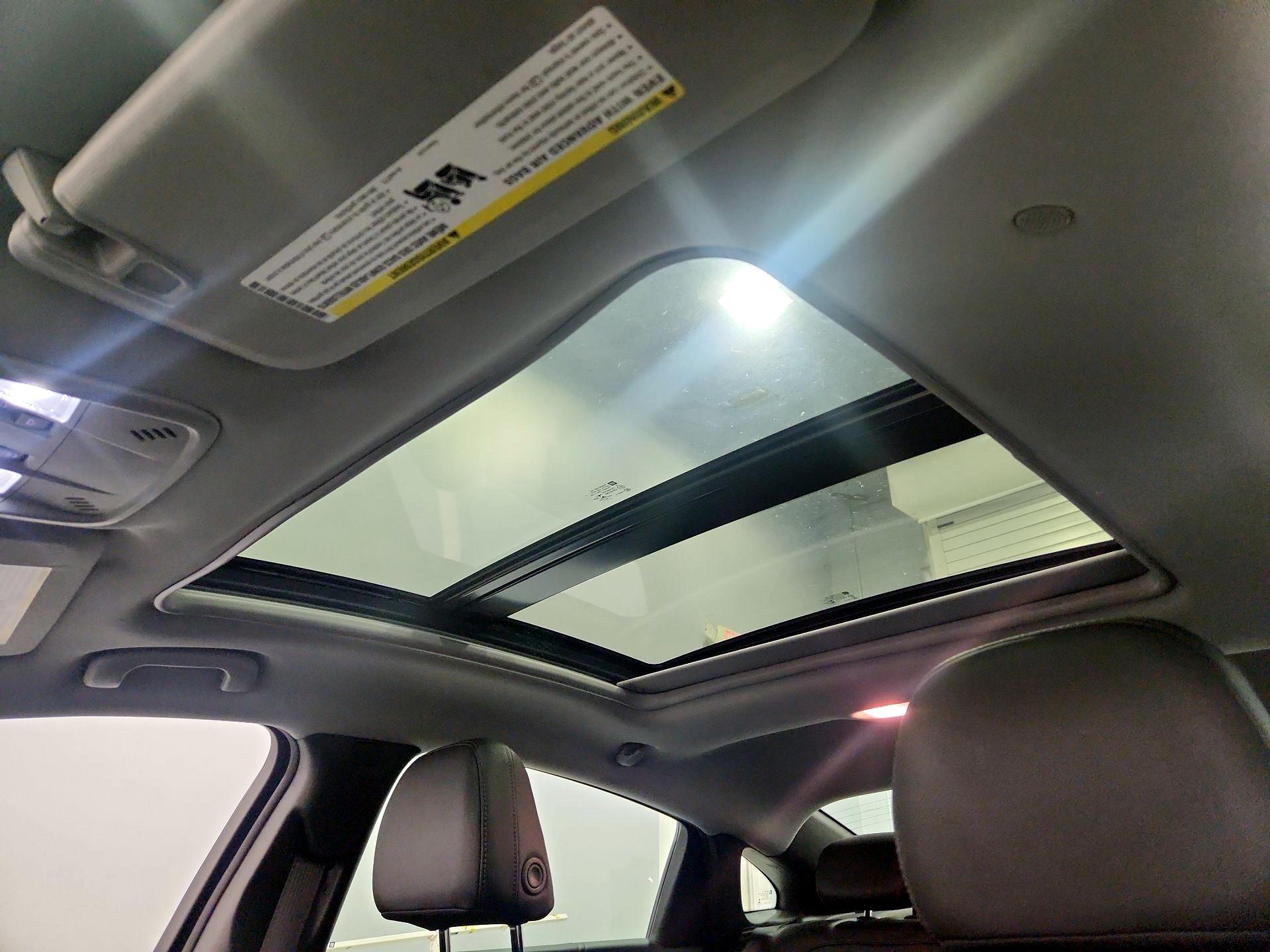 Thumbnail: 2022 Chevrolet Malibu - 19