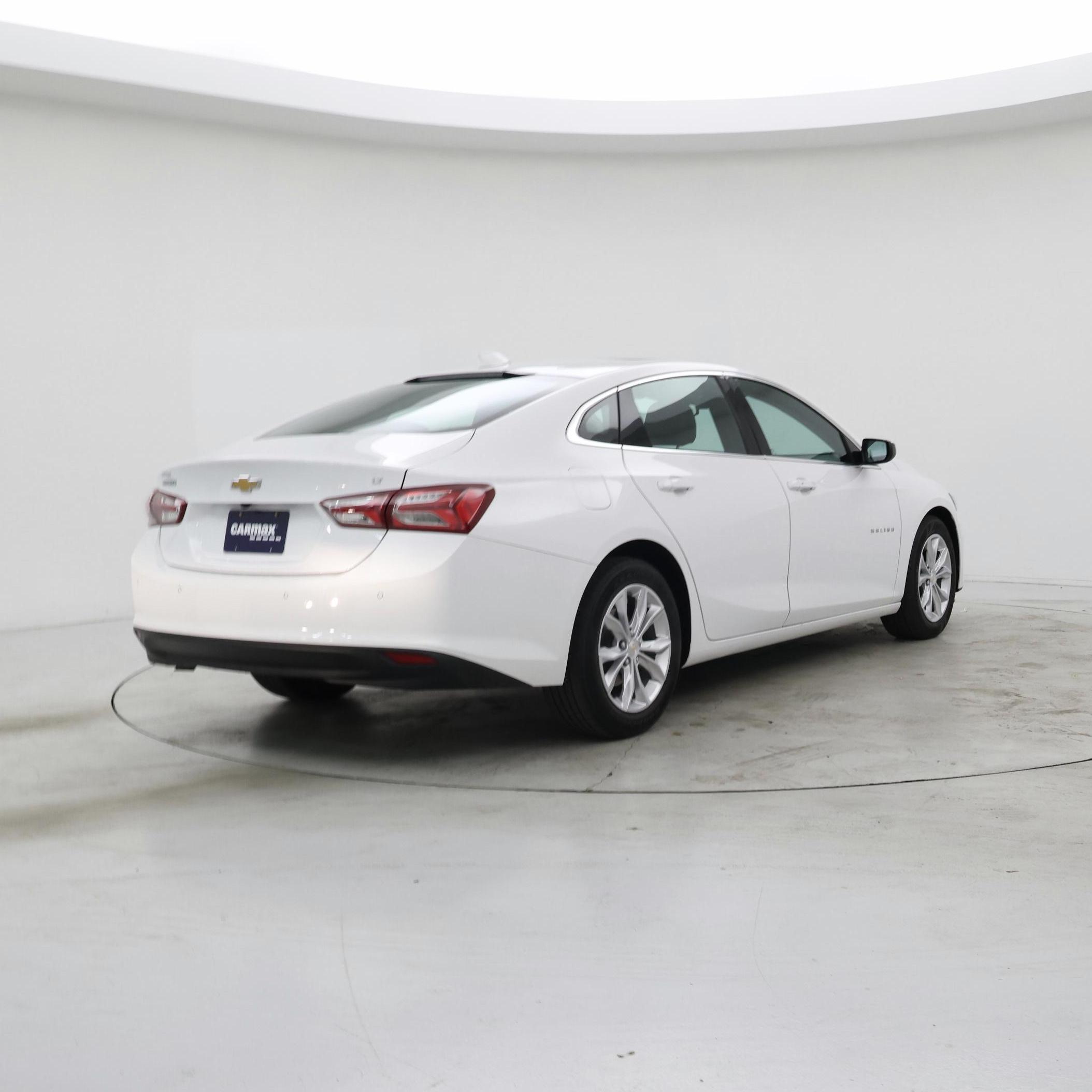 Thumbnail: 2022 Chevrolet Malibu - 8