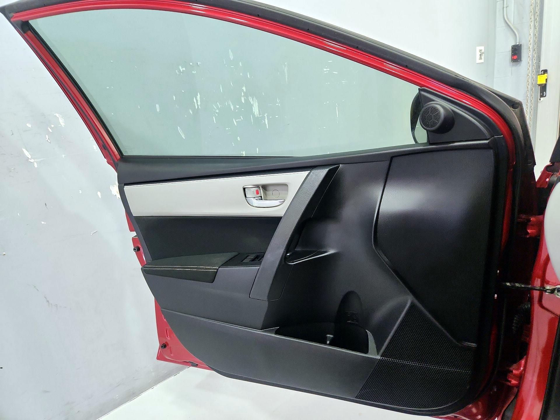 Thumbnail: 2019 Toyota Corolla - 12