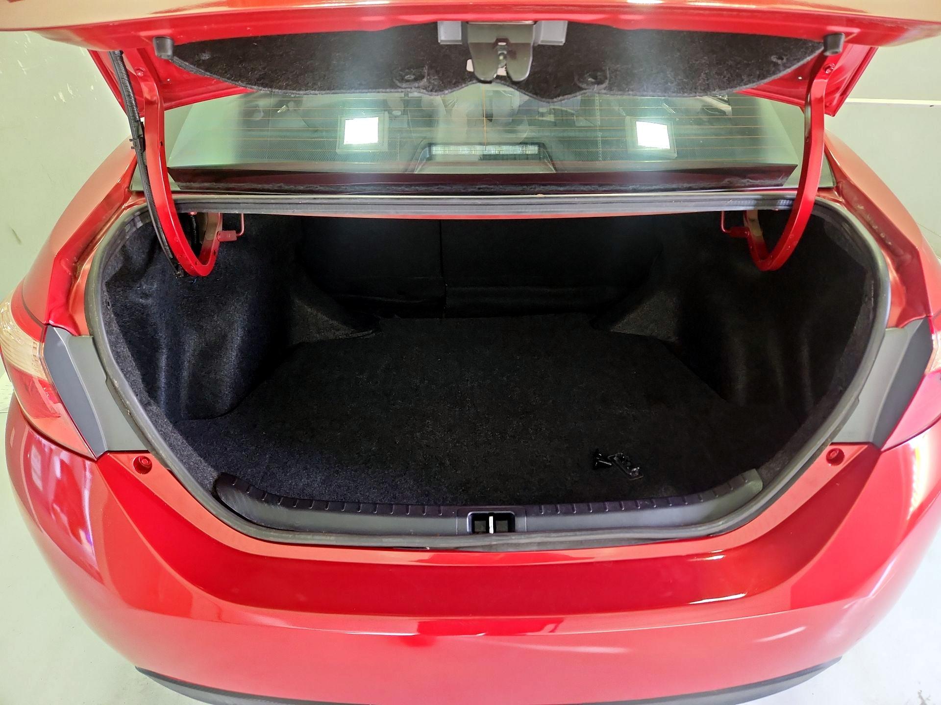 Thumbnail: 2019 Toyota Corolla - 20