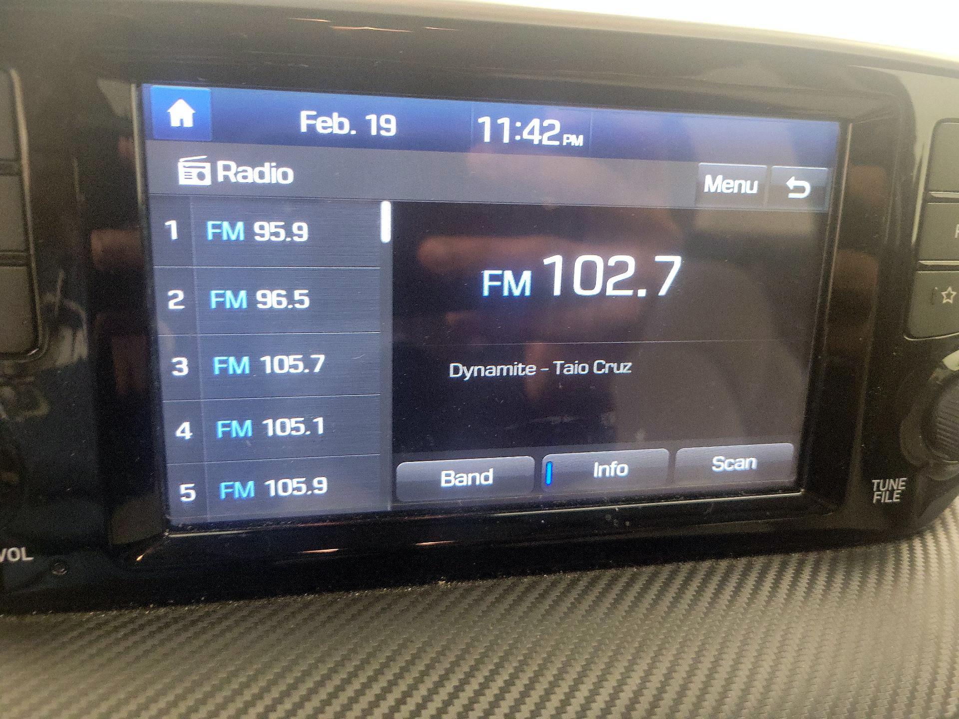 Thumbnail: 2021 Hyundai Tucson - 15