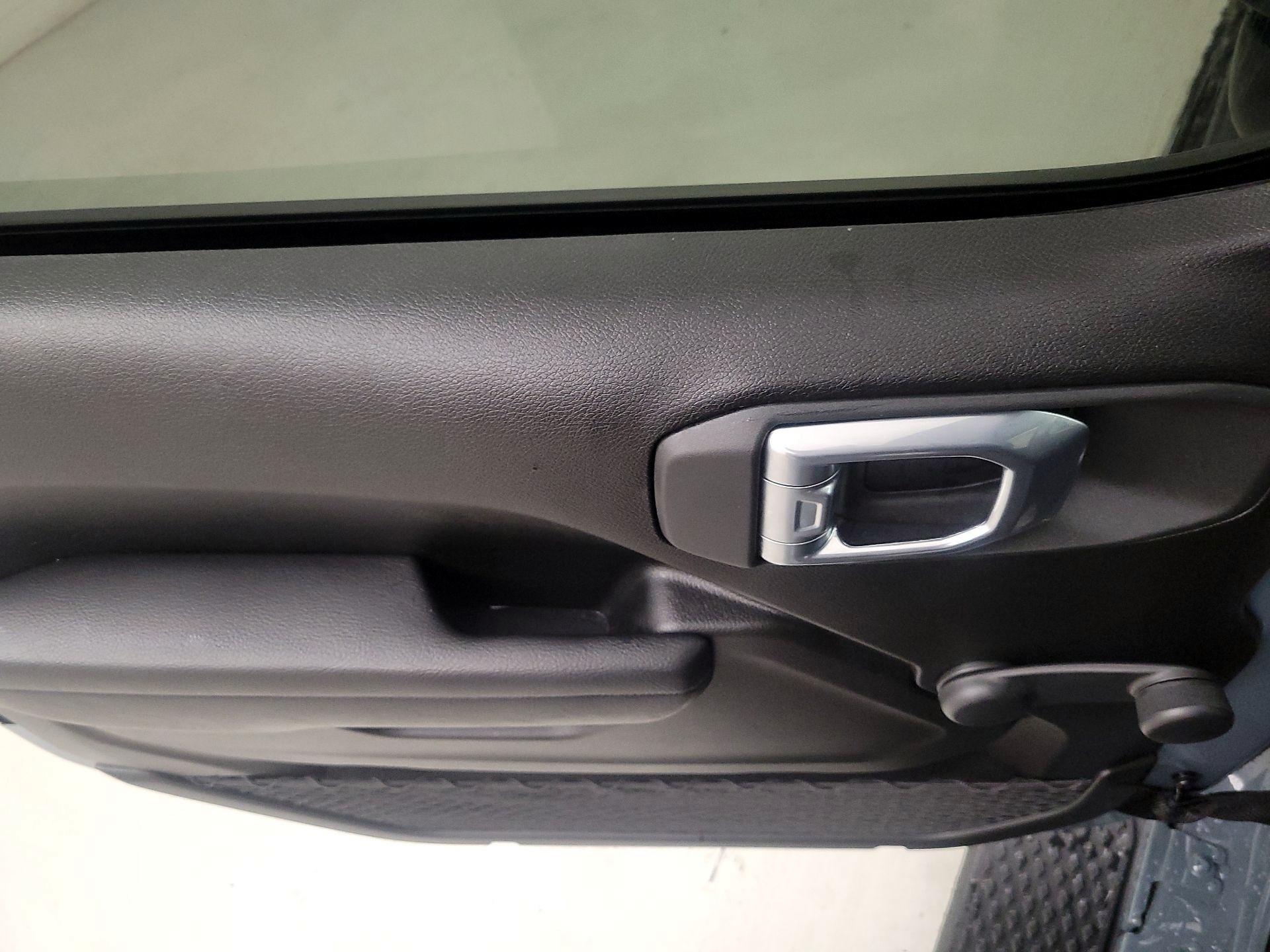 Thumbnail: 2024 Jeep Gladiator - 12