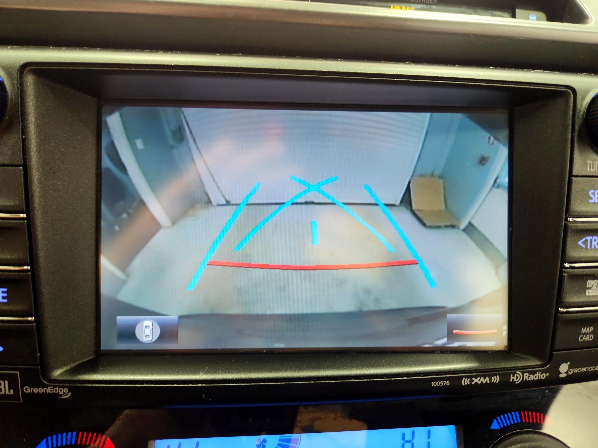 Thumbnail: 2016 Toyota RAV4 - 14