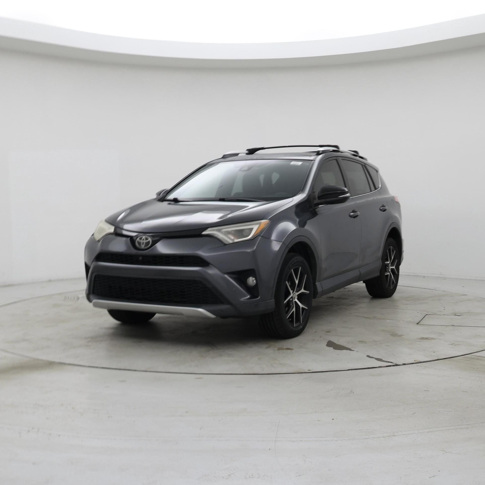 Thumbnail: 2016 Toyota RAV4 - 4