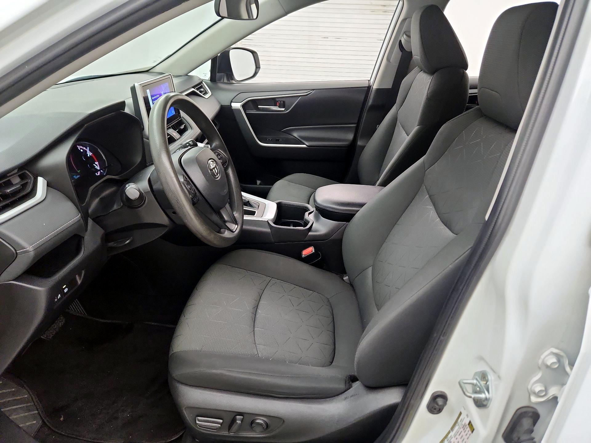 Thumbnail: 2024 Toyota RAV4 - 11