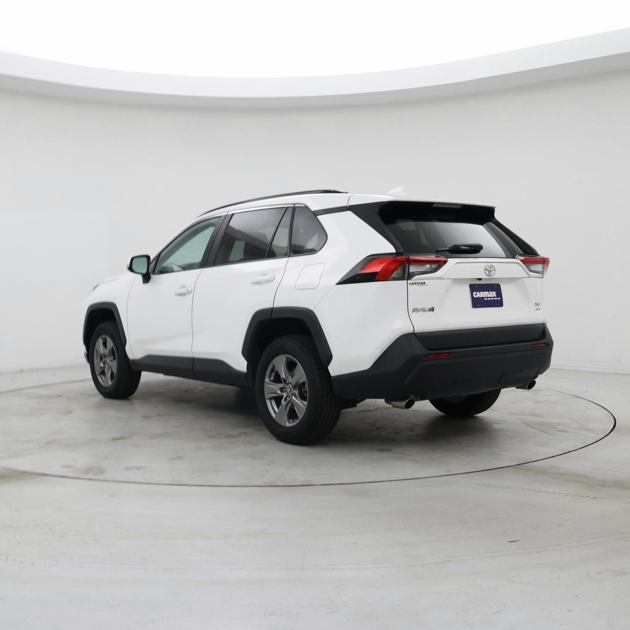 Thumbnail: 2024 Toyota RAV4 - 2