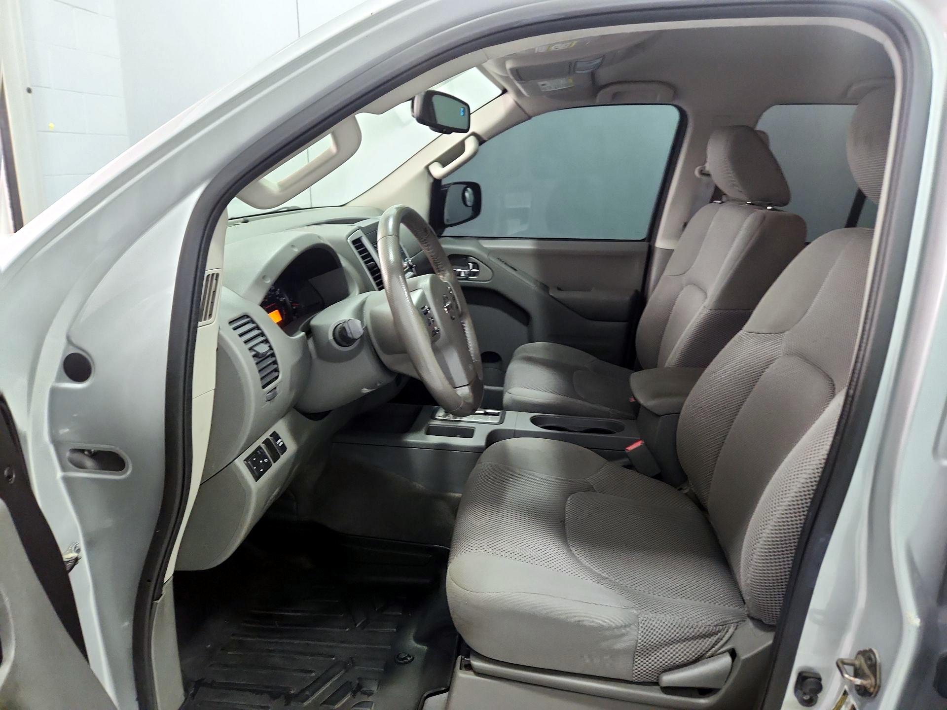 Thumbnail: 2016 Nissan Frontier - 11