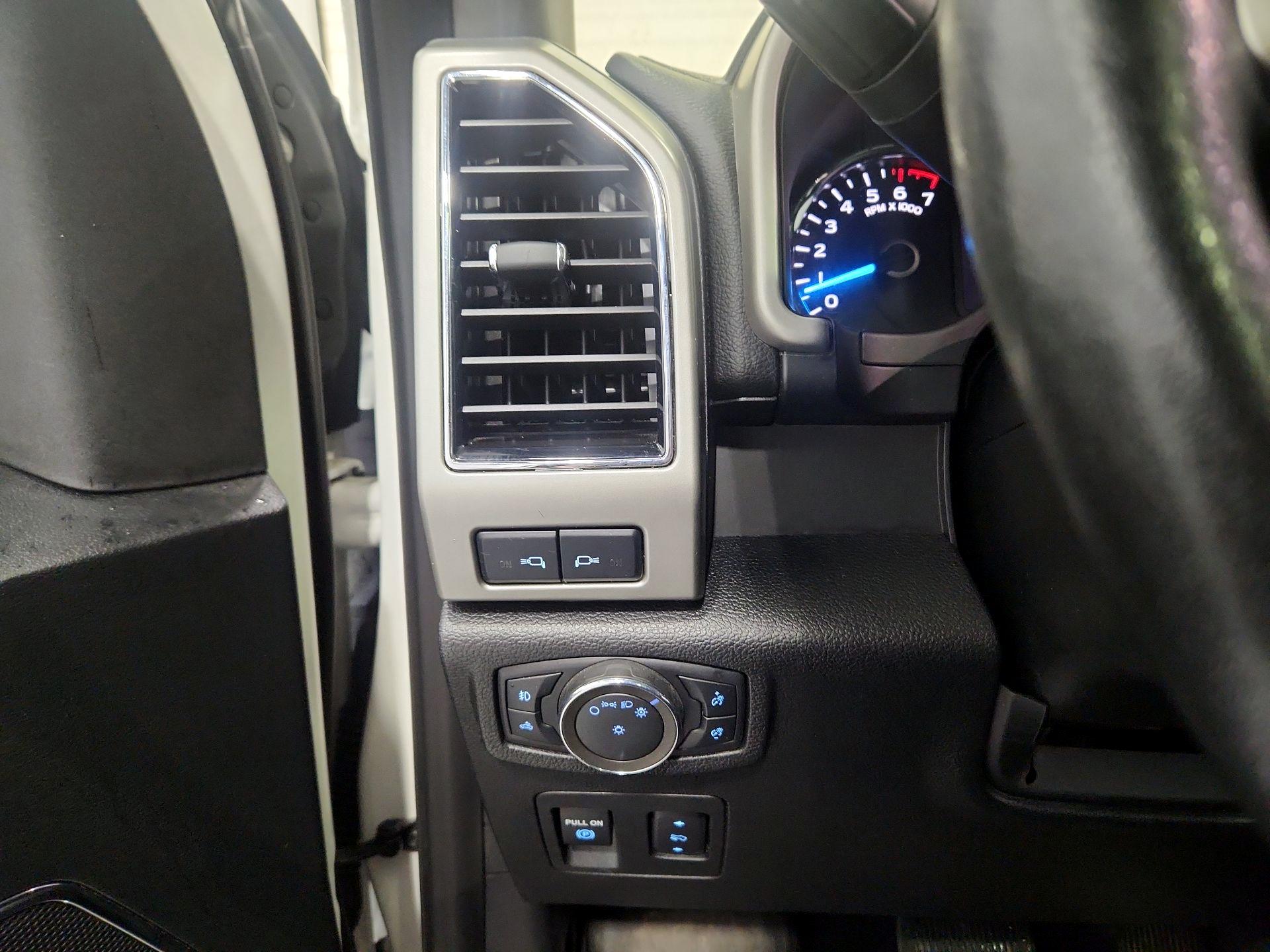 Thumbnail: 2020 Ford F-150 - 13