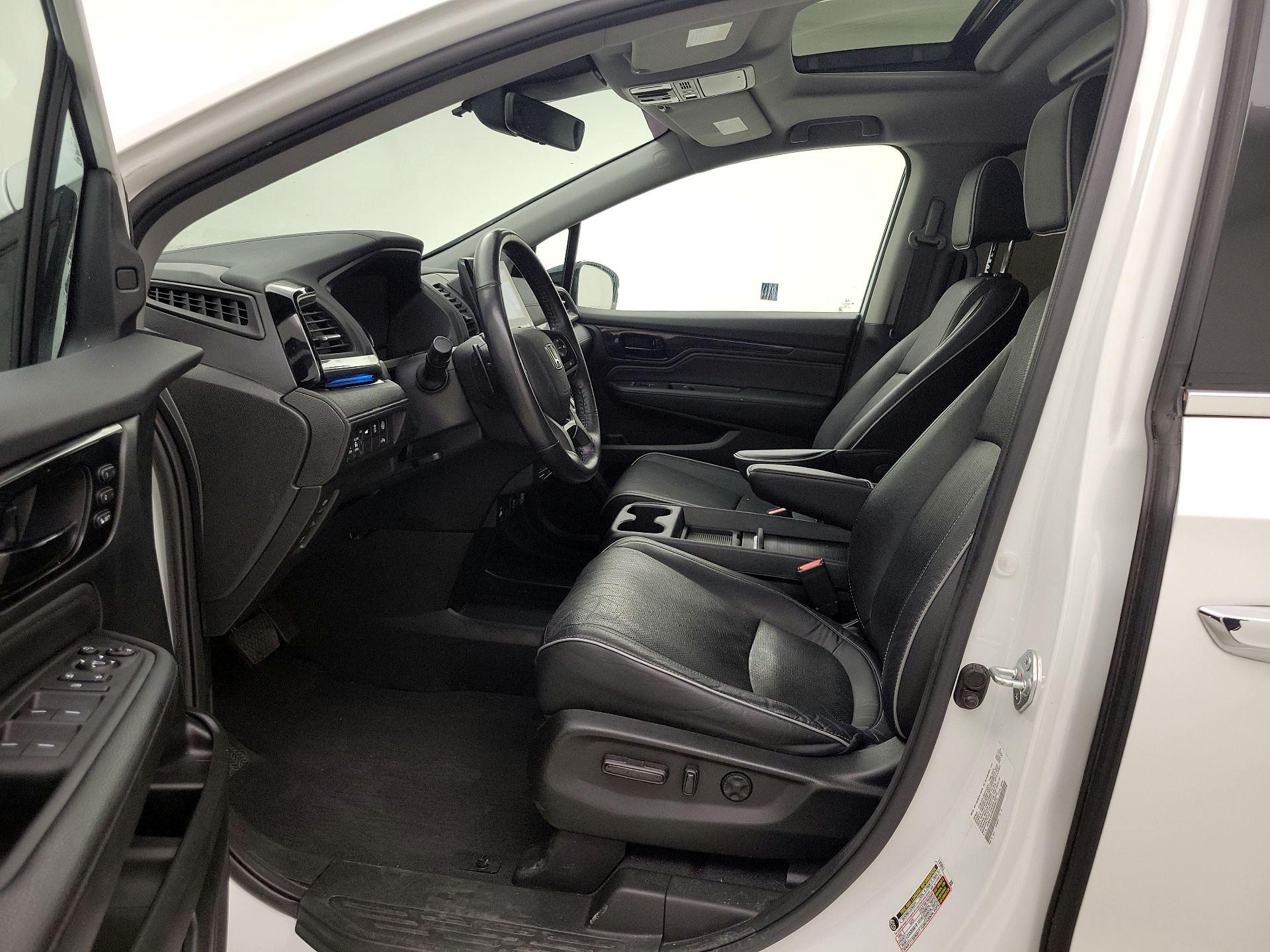 Thumbnail: 2022 Honda Odyssey - 11