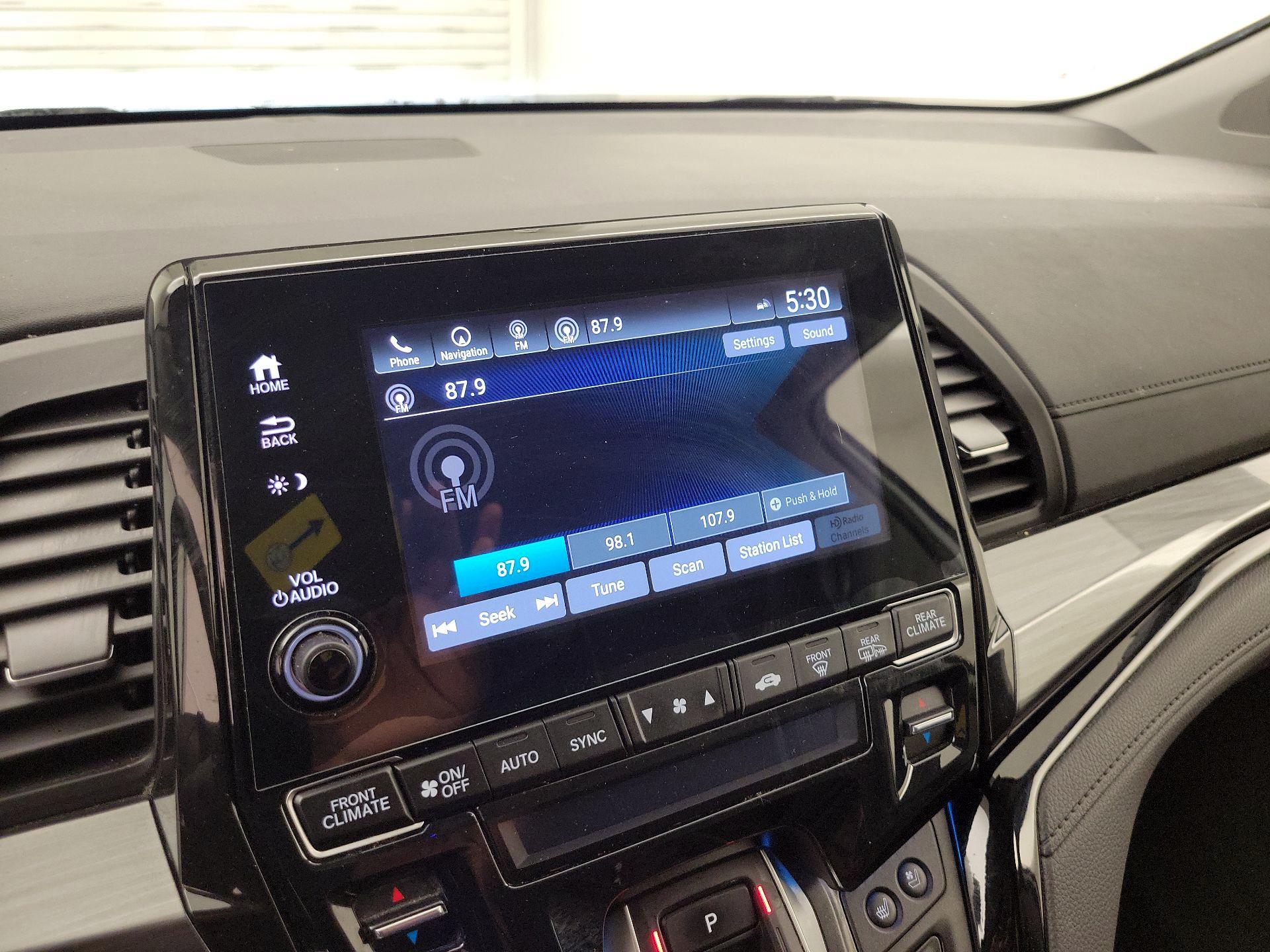 Thumbnail: 2022 Honda Odyssey - 16