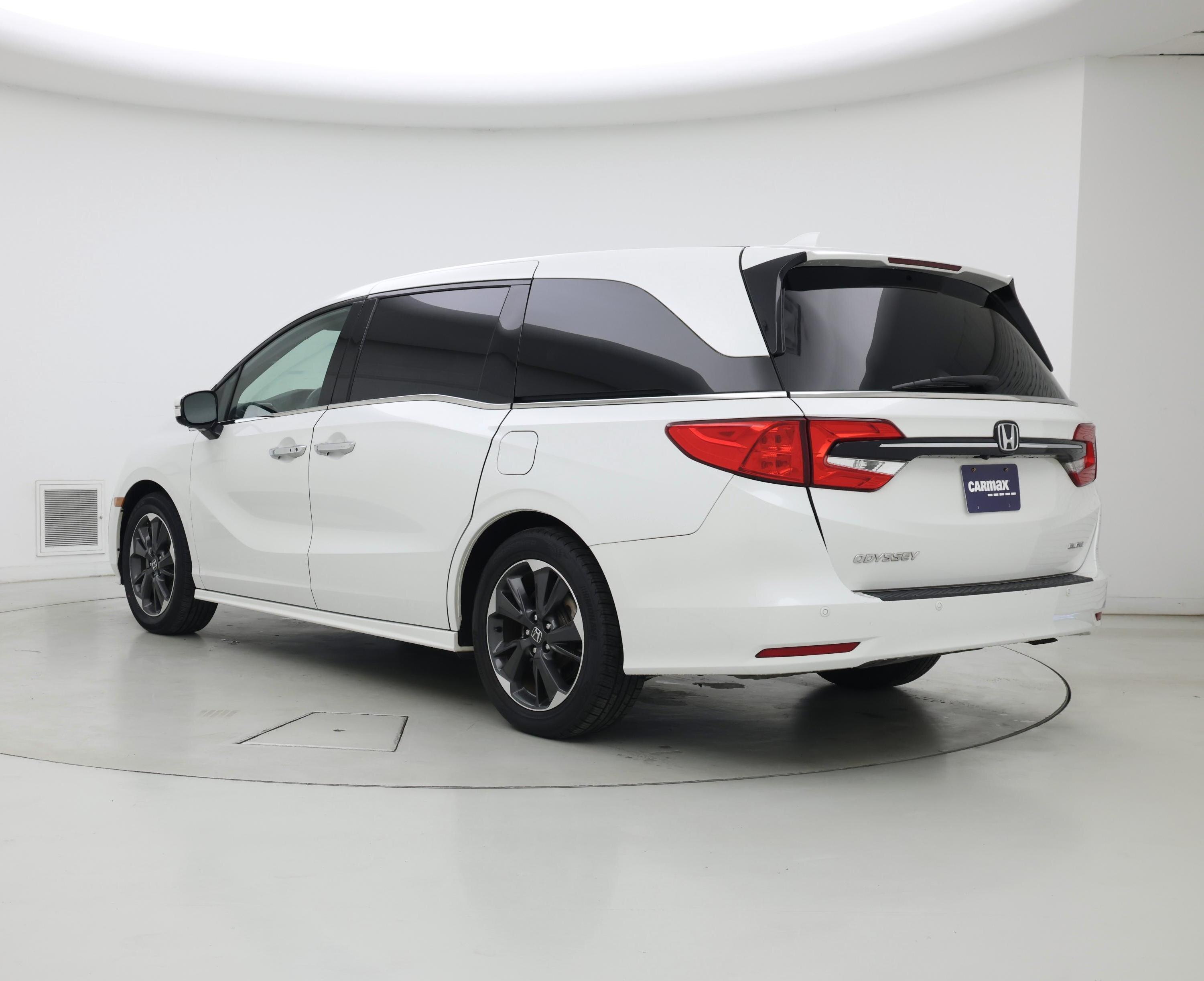 Thumbnail: 2022 Honda Odyssey - 2