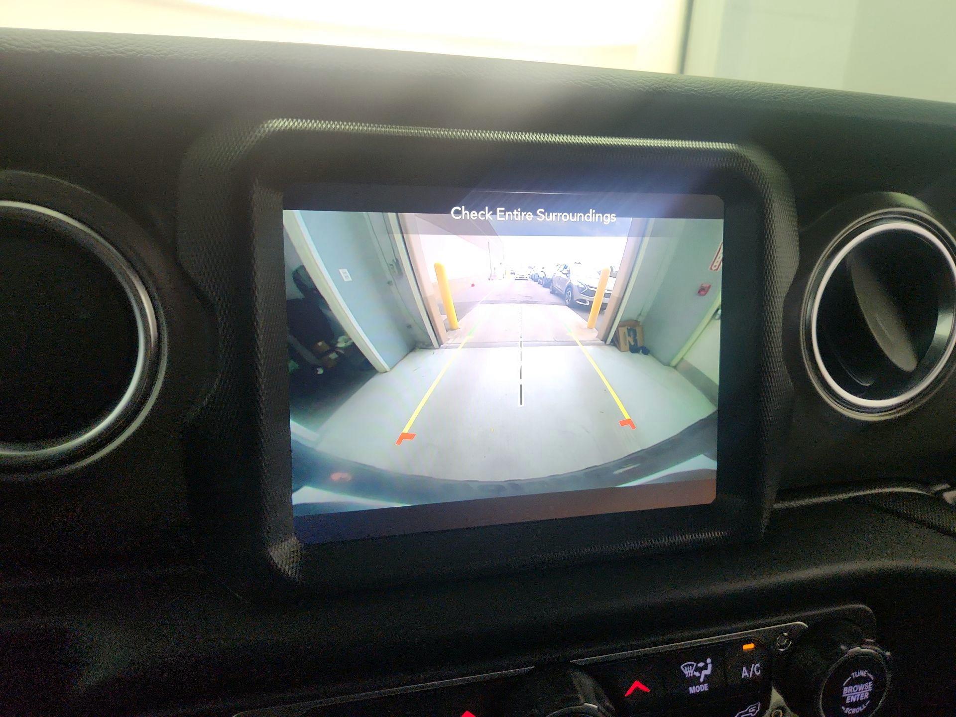 Thumbnail: 2023 Jeep Wrangler - 15