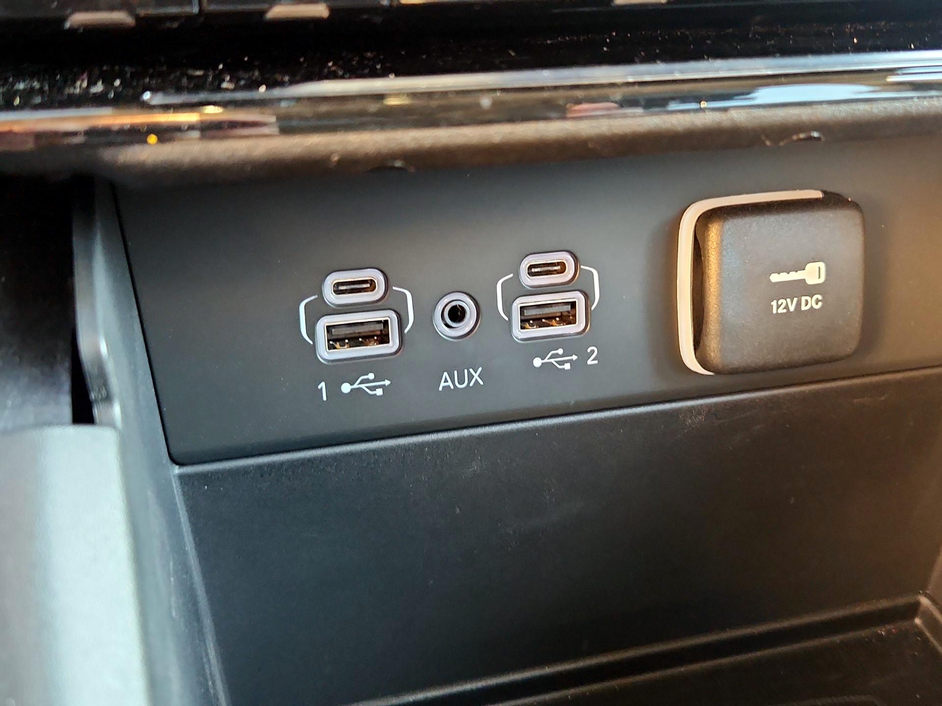 Thumbnail: 2023 Jeep Grand Cherokee - 19